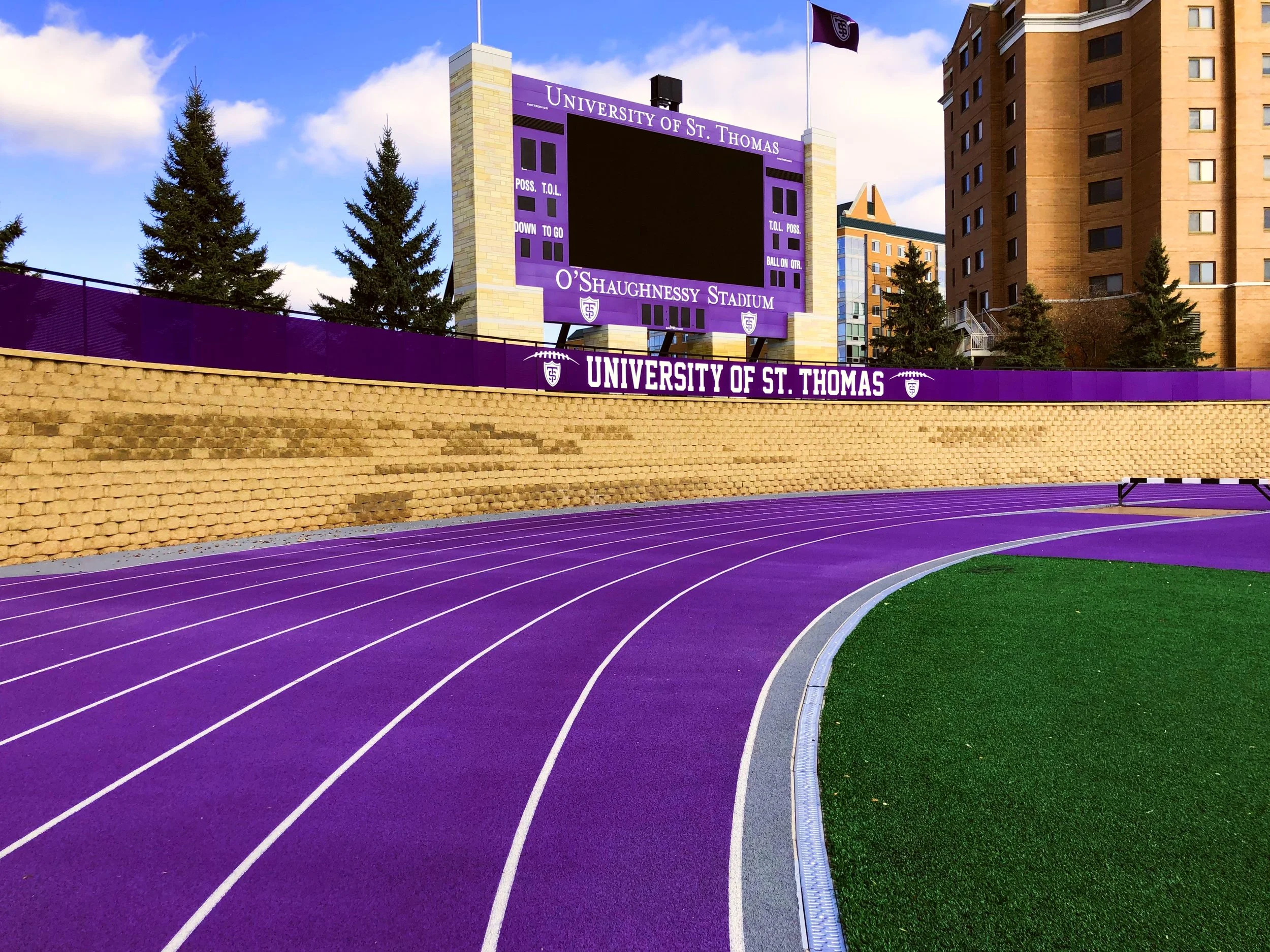 UST Track - MW11.26.jpg