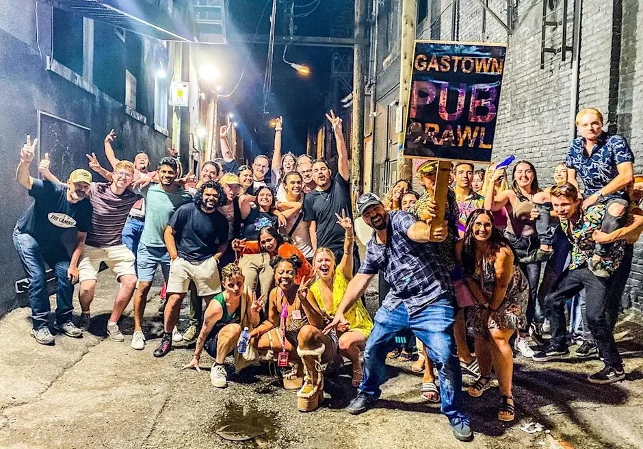 Guests enjoying the Gastown Pub Crawl