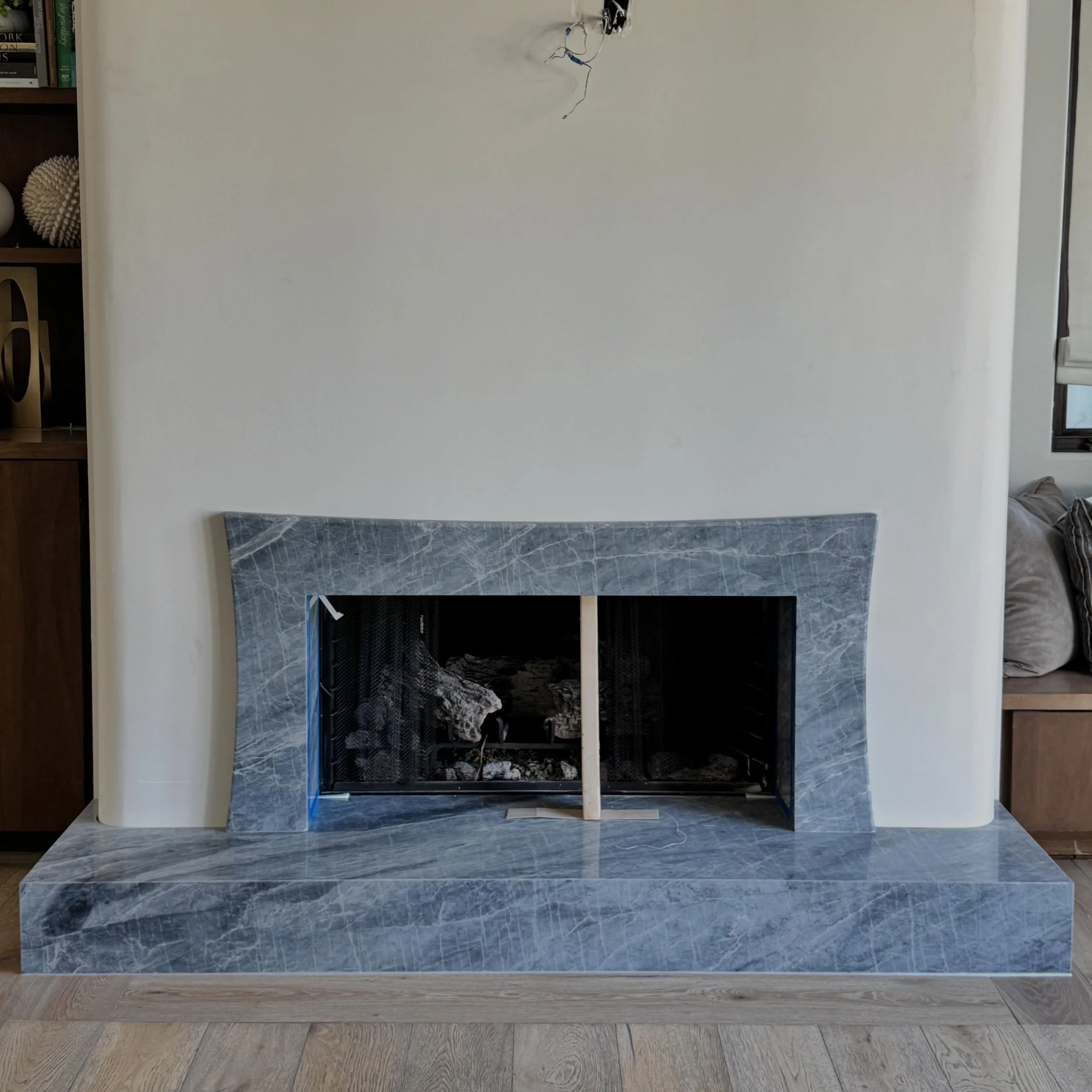 A beautiful, quirky fireplace surround... Now she&rsquo;s ready for plaster! Thank you @elemaroregon and @alphastoneworks 🤍