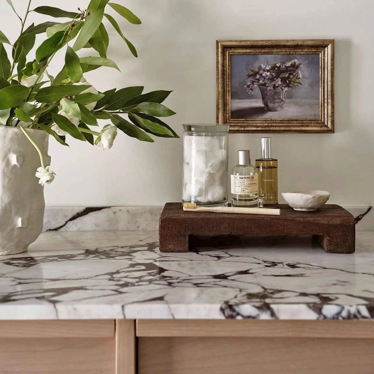 A styling moment. Design, sourcing + styling by our team. 

Photography: @lukeandmalloryspaces