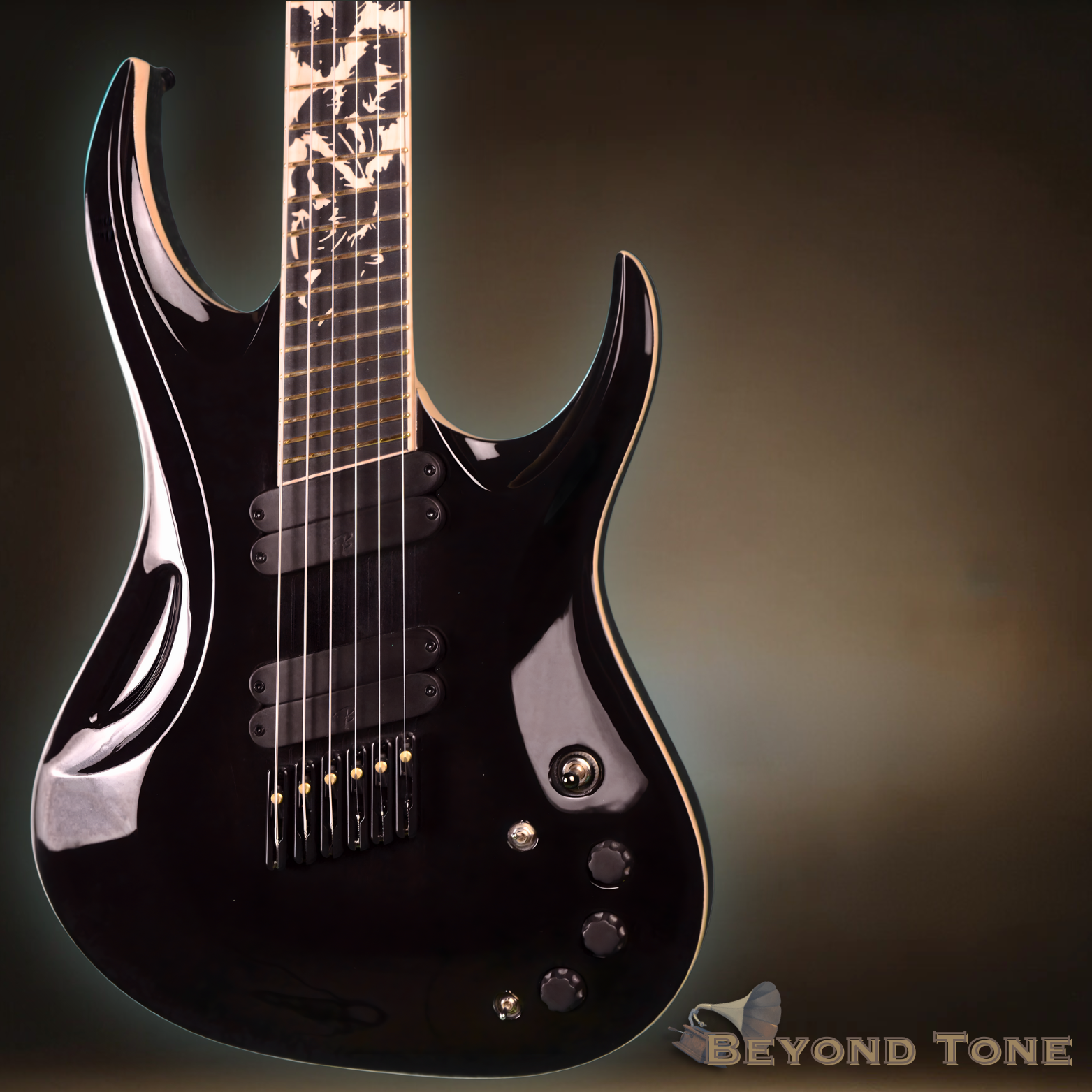 Boyarsky Embracer II Black Sun Albino