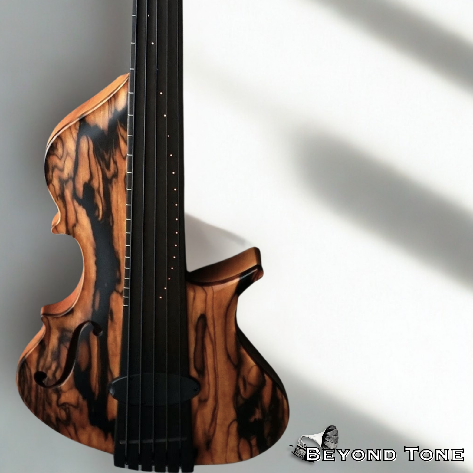 Stradi Embracer II Black Sun Albino front (2).png