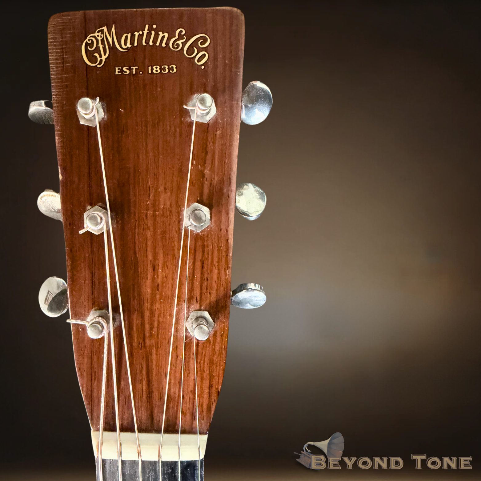 Pre war Martin r17 (2).png