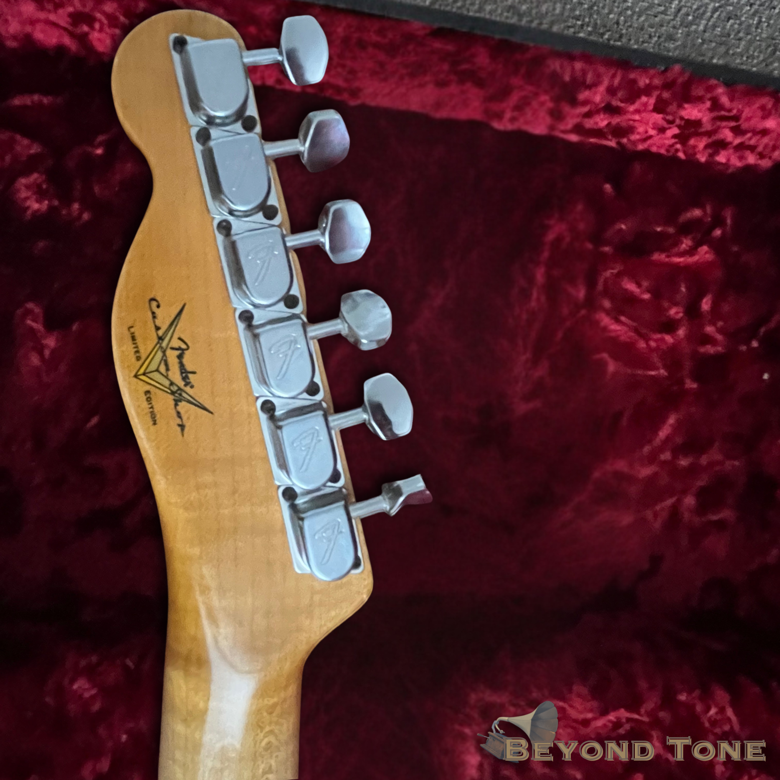 Fender Custom Shop Limited Edition Telecaster copy.png