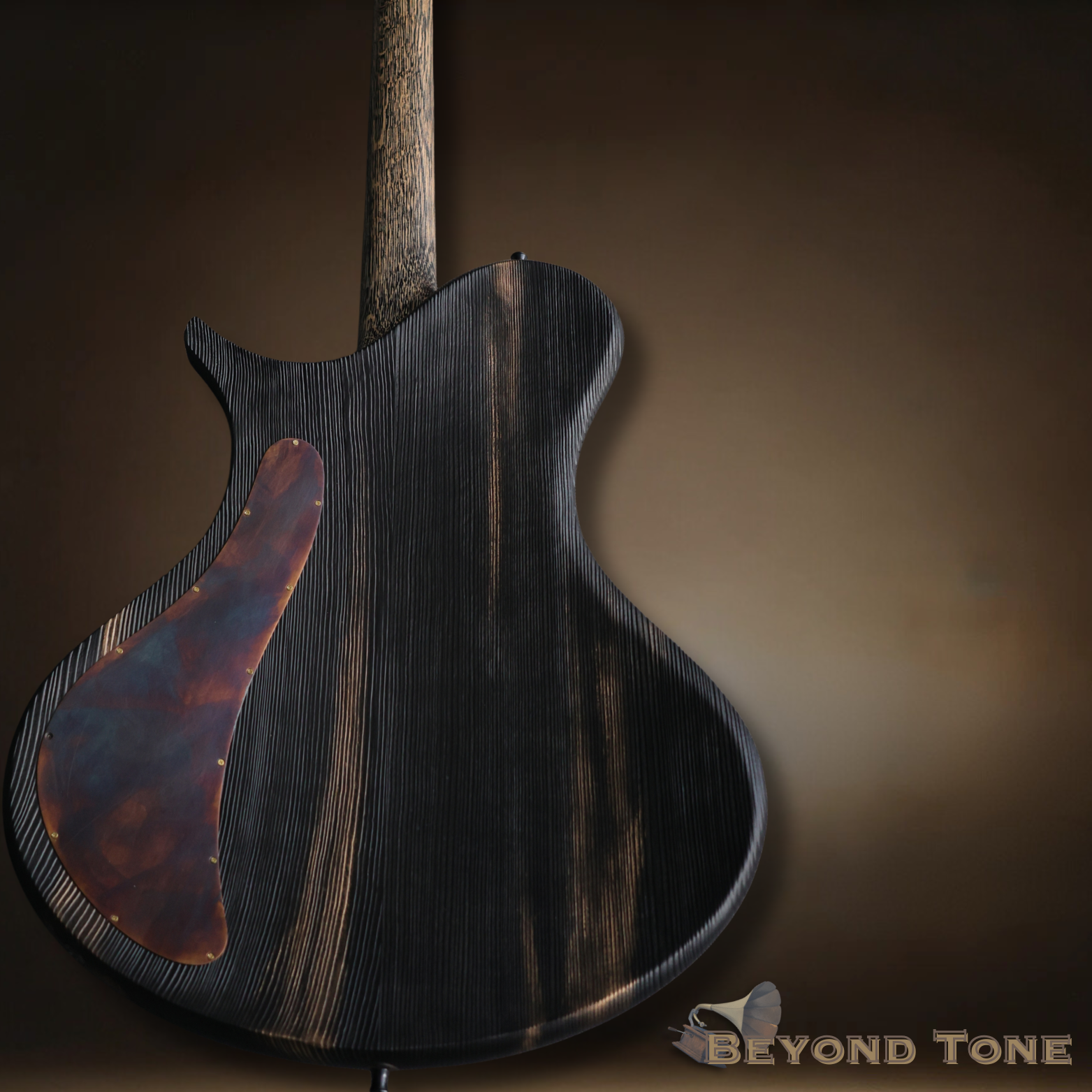 Stradi custom boutique guitar (2).png
