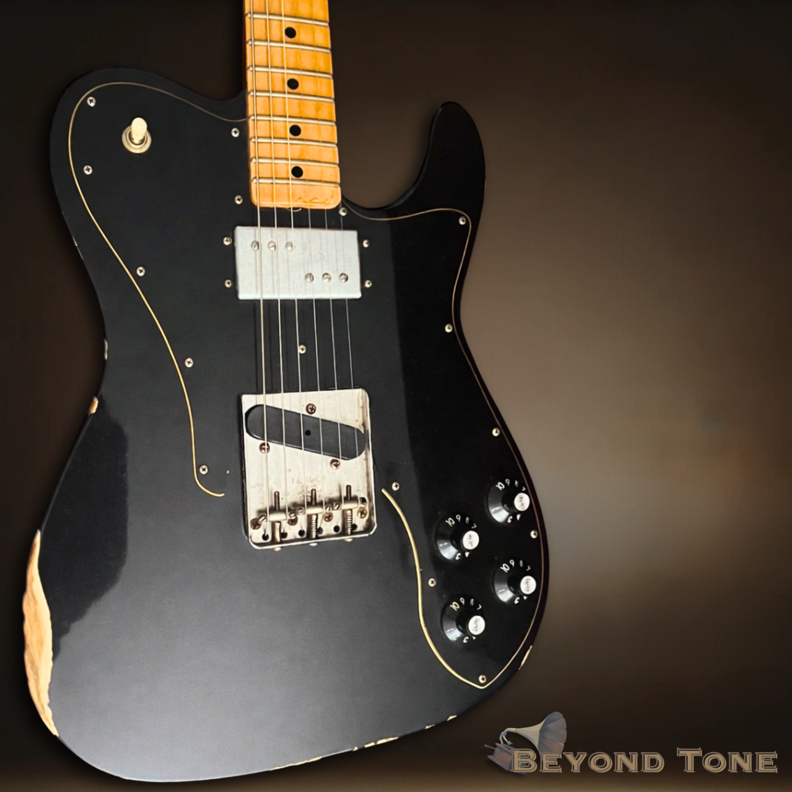 Fender Custom Shop Limited Edition Telecaster (3) copy.png