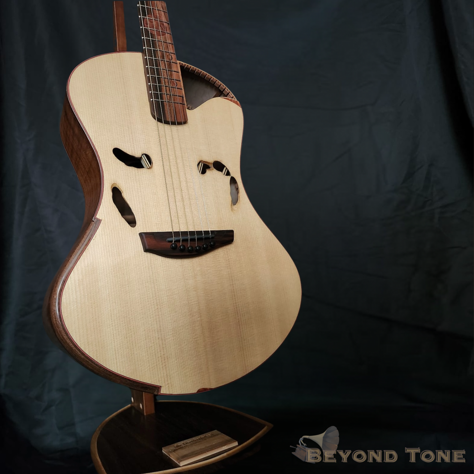 Boutique Acoustic
