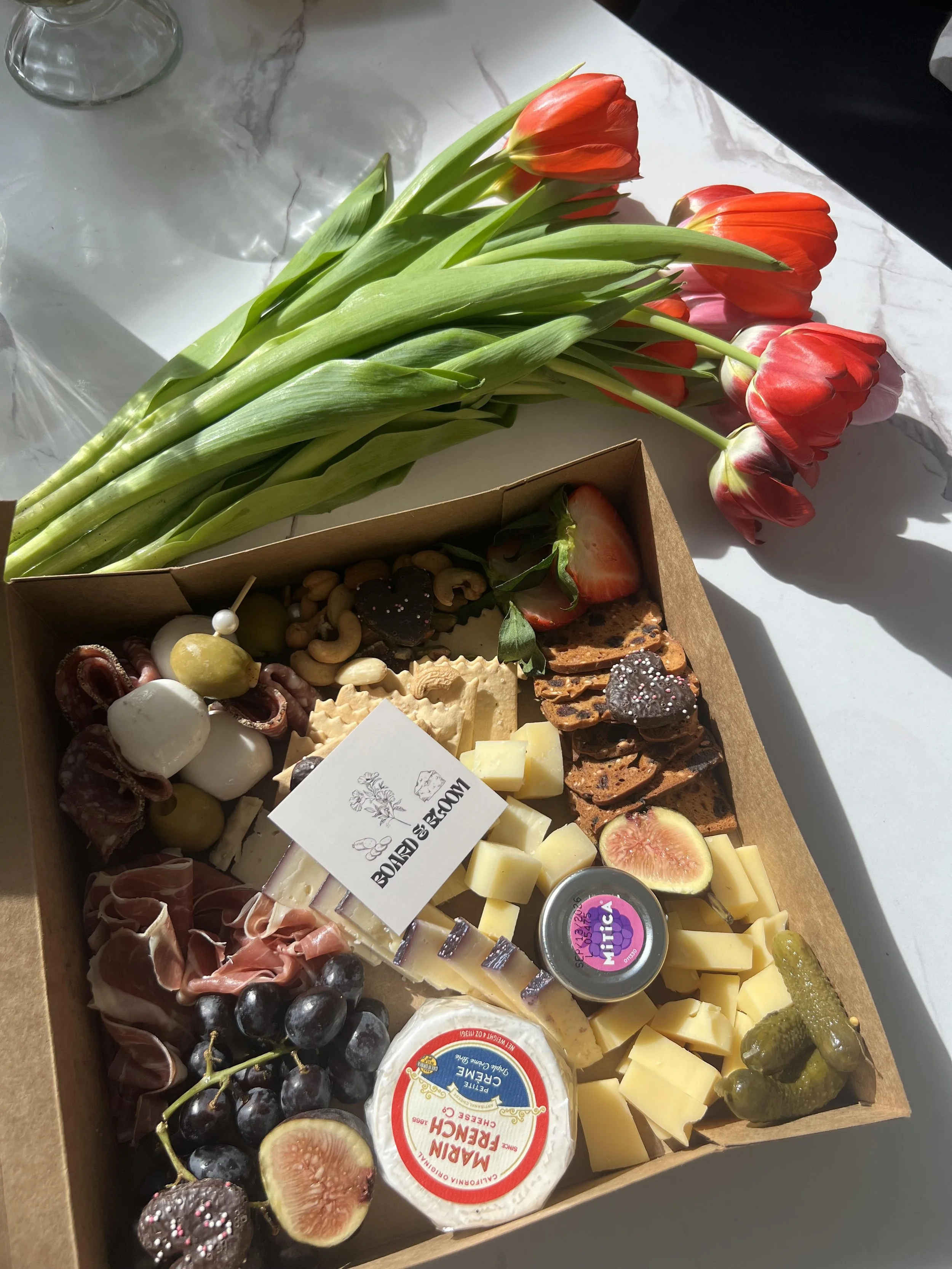 charcuterie box.jpg