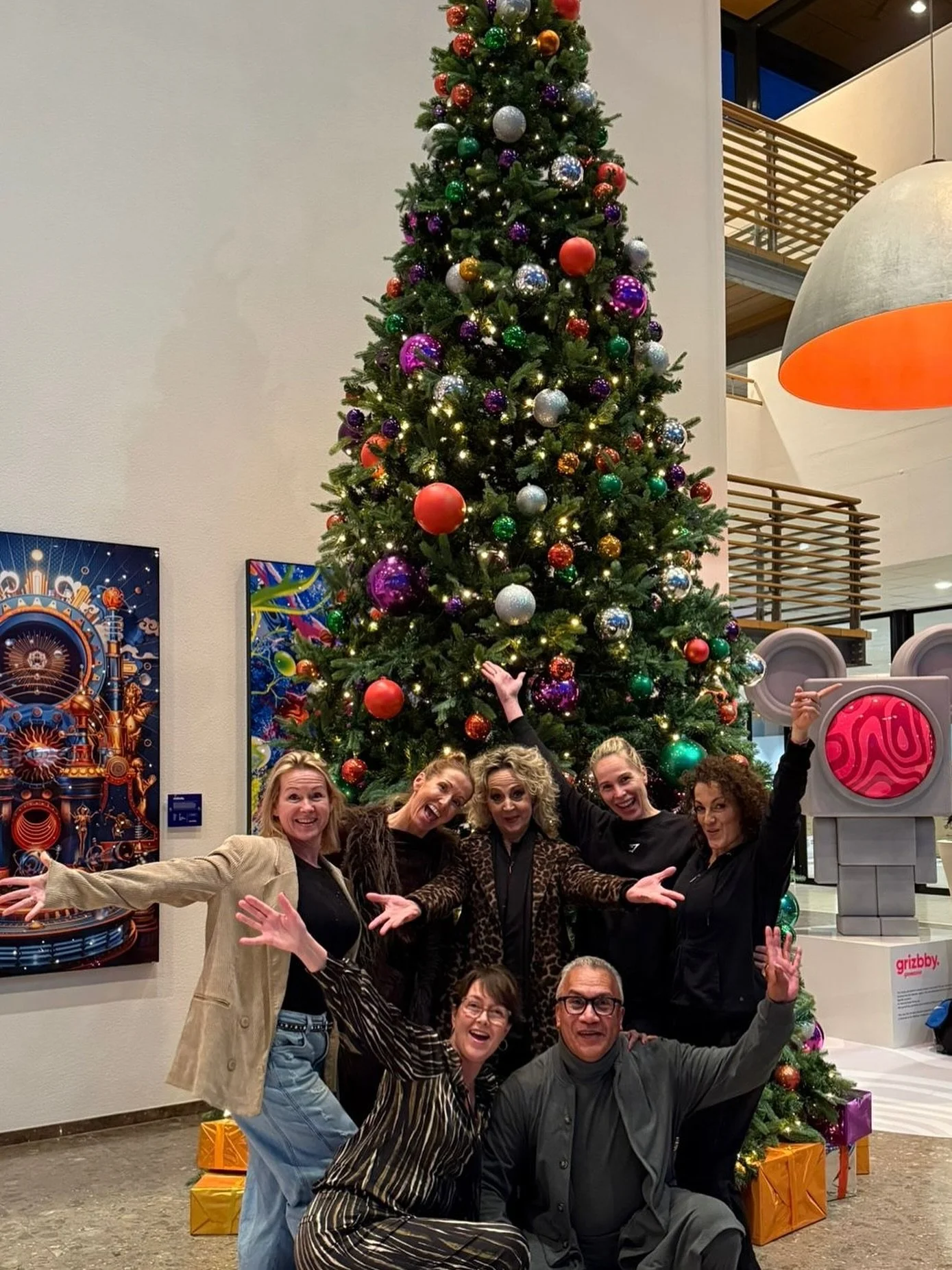 𝕄𝕒𝕣𝕥𝕚𝕟𝕚𝕡𝕝𝕒𝕫𝕒 𝕧𝕠𝕠𝕣 𝕙𝕖𝕥 𝕘𝕒𝕝𝕒

Wat een eer om bij het sportgala te mogen dansen! We waren er op tijd en hadden er zoveel zin in! 

Hou ons in de gaten voor meer beelden! Dat wil je niet missen&hellip; 🔥

@nikedemoteam 
@gerdahofs