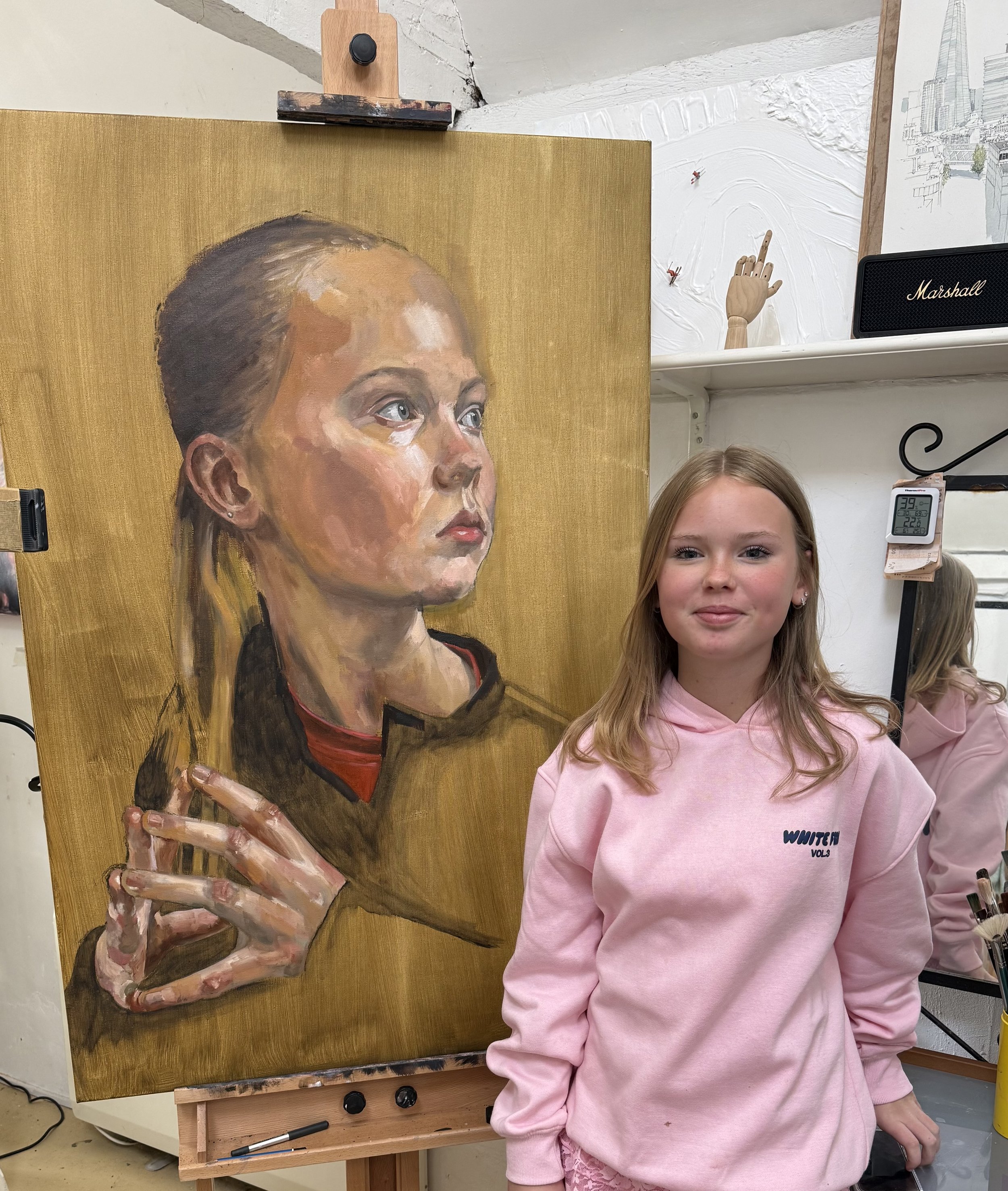 Mila and her portrait