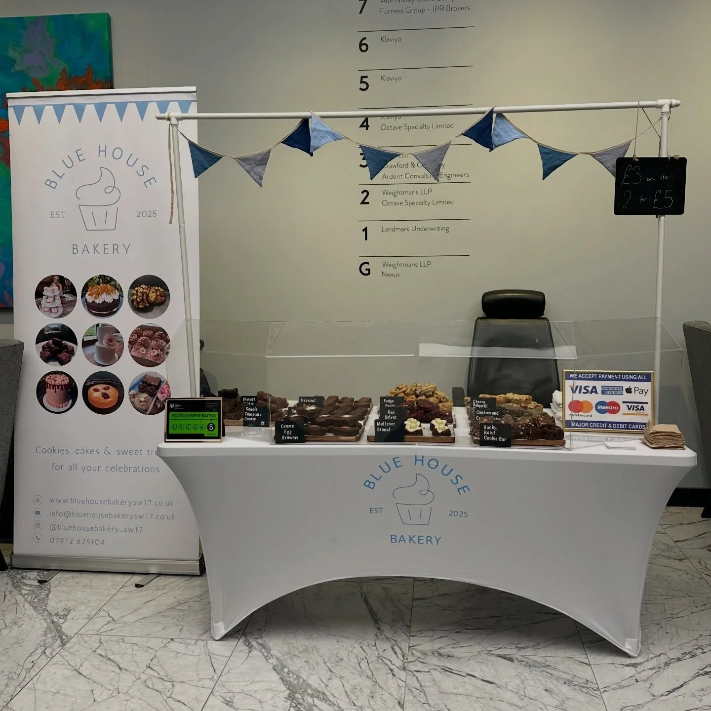 Easter themed treats, cookies, brownies &amp; flapjacks for today&rsquo;s pop up at Hallmark Building in the city for my first pop up of April! 

@vendorbookinguk