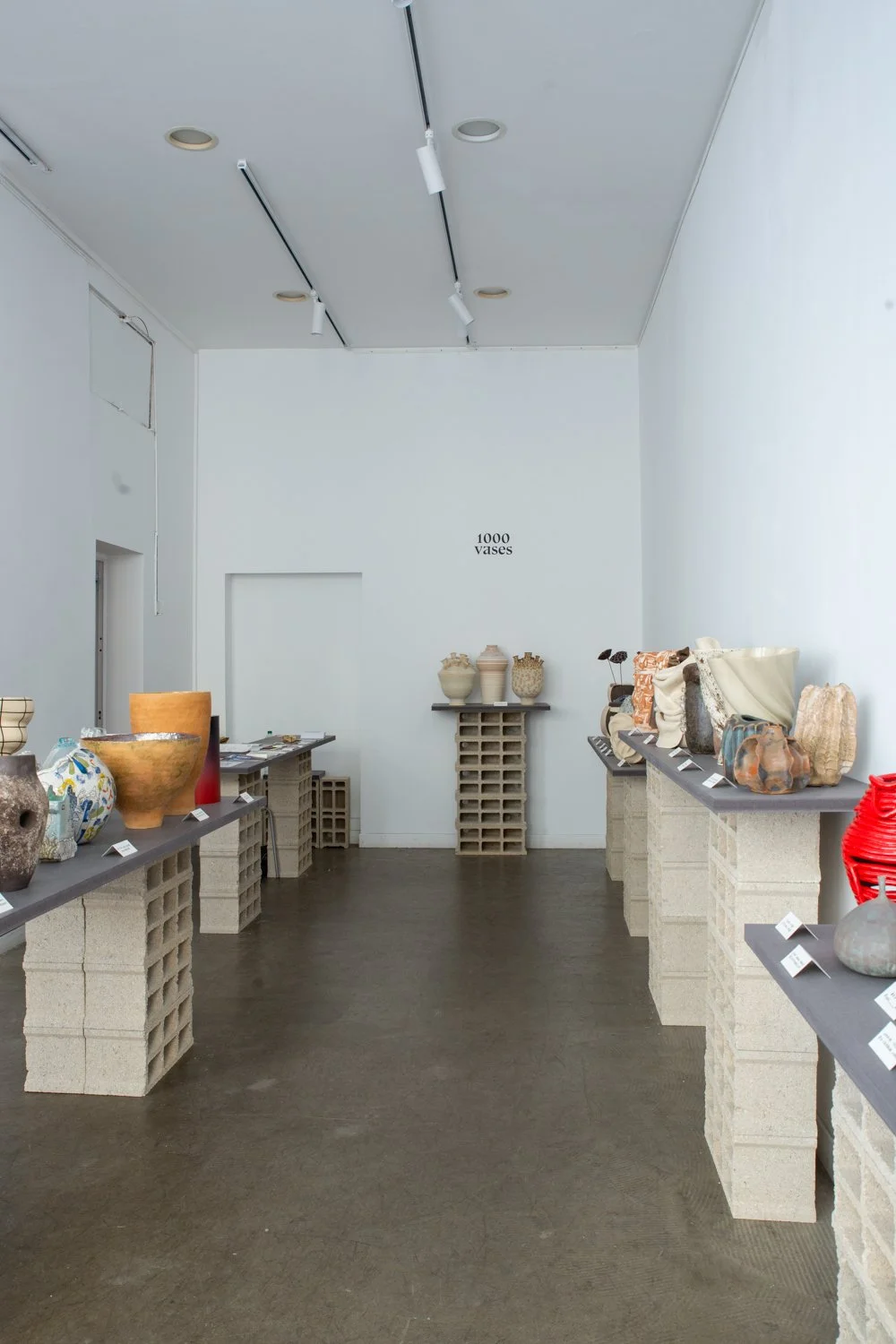 250906_1000 Vases_WEB-049.jpg