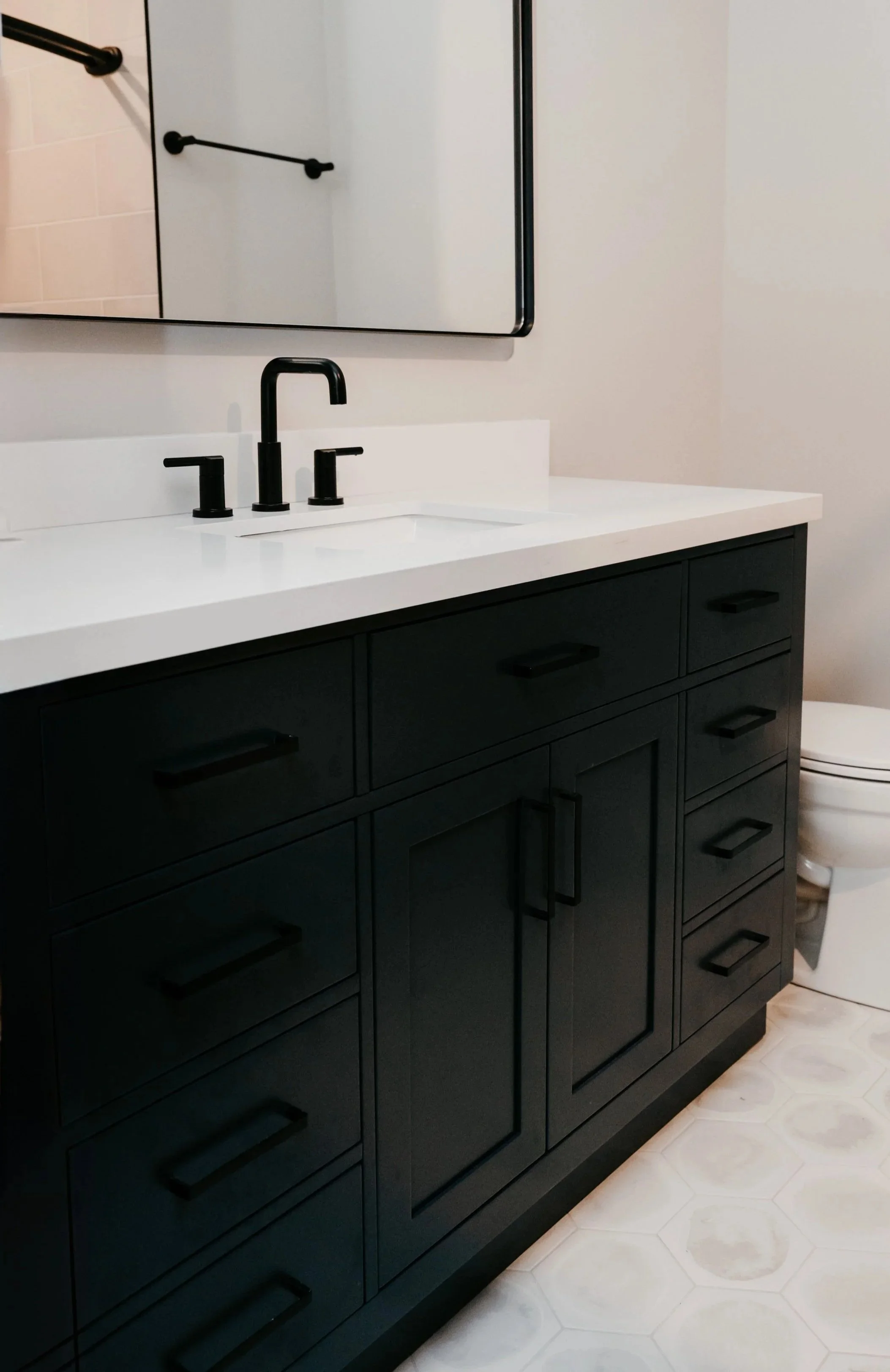 BELDEN BATHROOM
