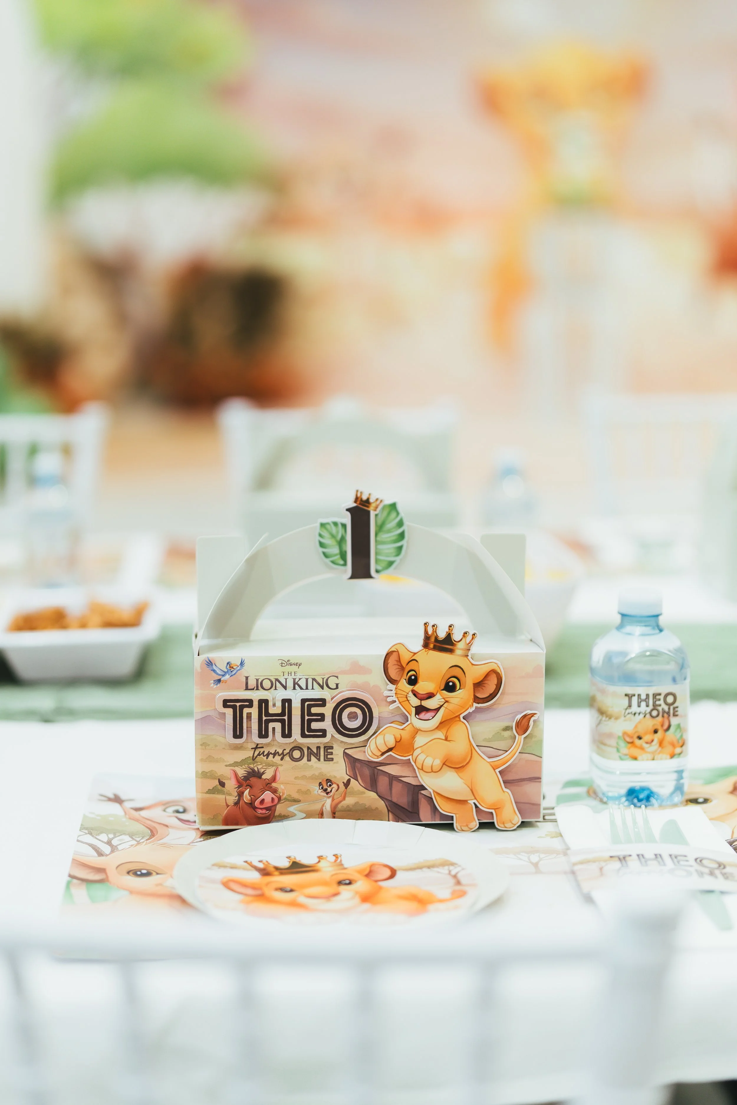 Theo-13.jpg