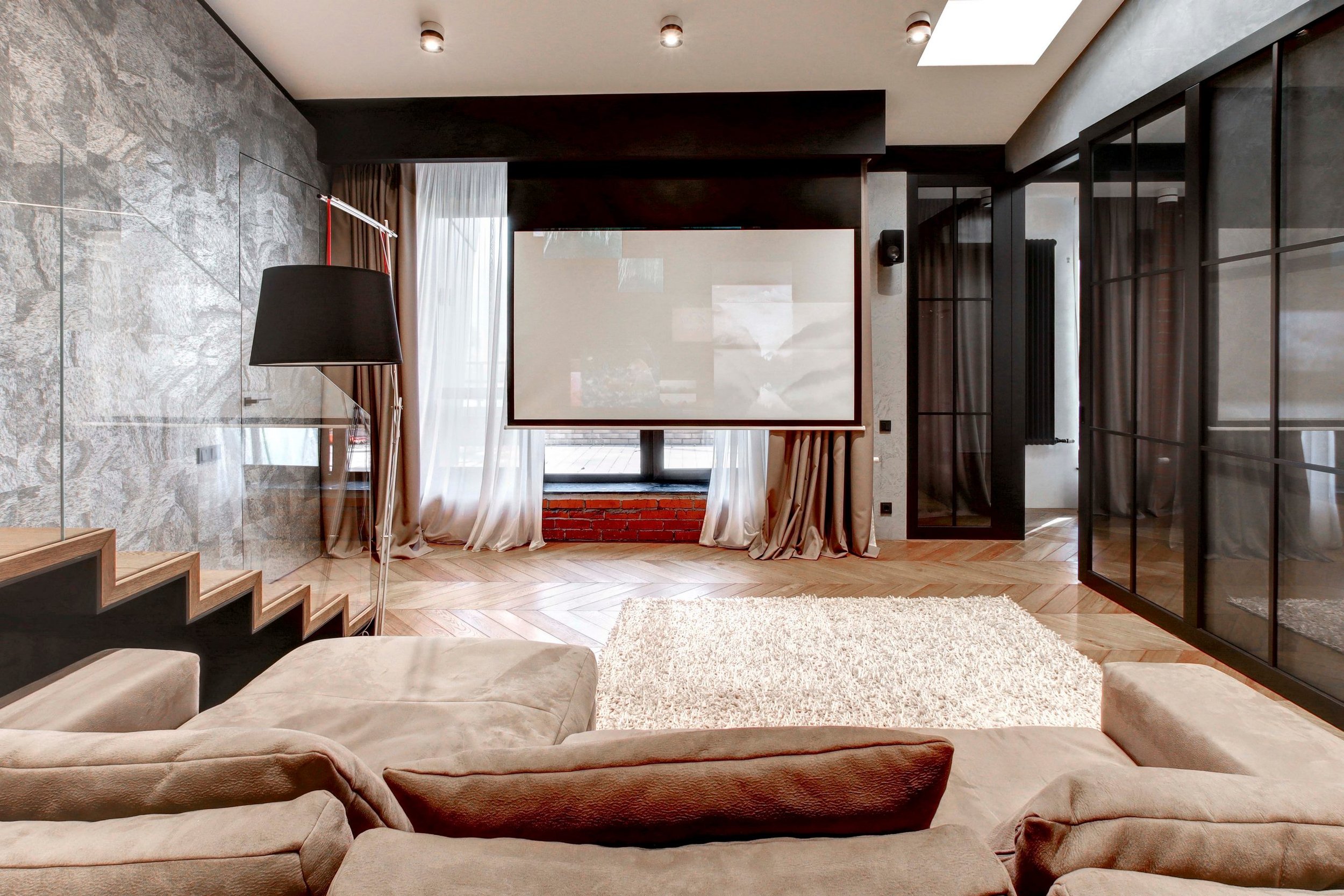 Studio 8_04_2560x1706.JPG