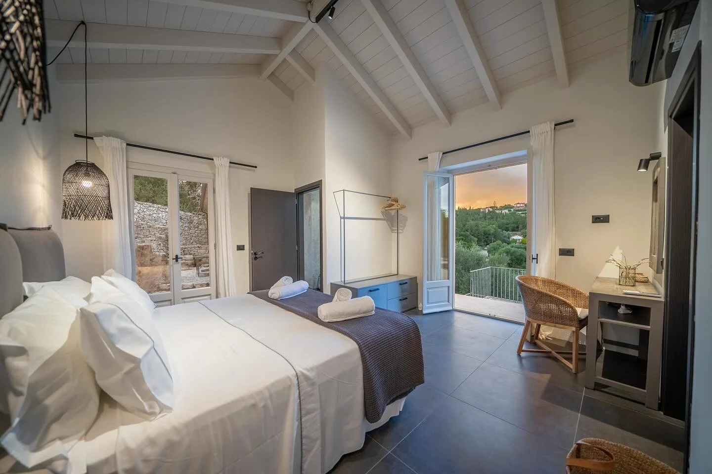 ✨From serene mornings to golden sunsets, Villa Nonna in Kefalonia is where design meets comfort and every detail whispers luxury. Your dream Greek getaway starts here. ✨

https://www.booking.com/Share-adh3yI

#FYP#Kefalonia #Greece #GreekVillas #Trav
