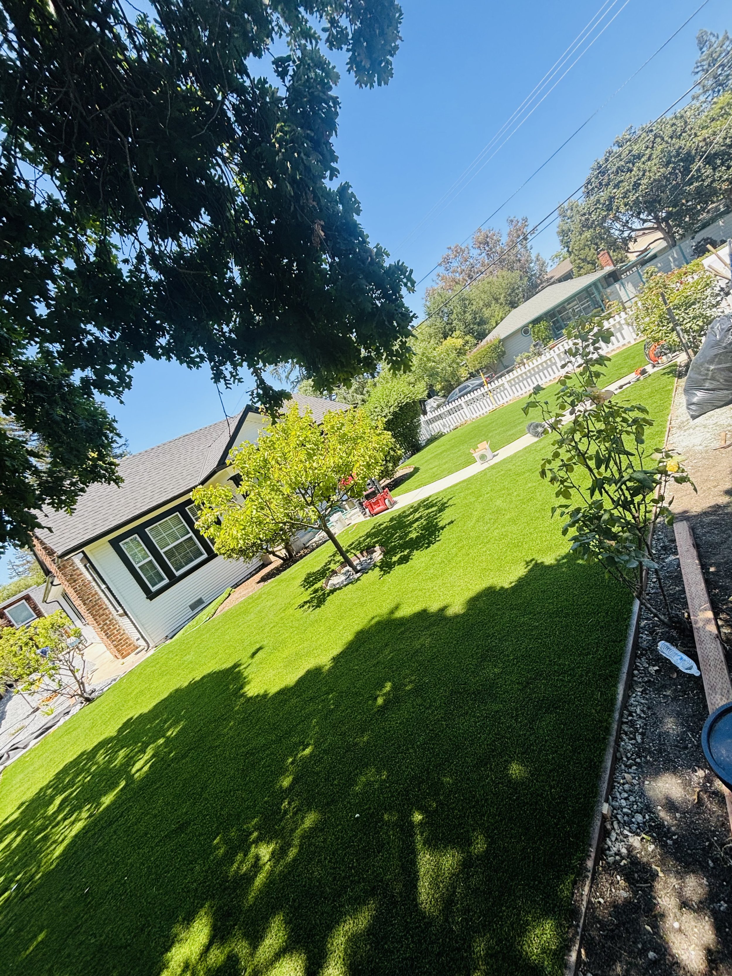 Palo Alto Artificial Grass Installation proudly serving the entire San Fransisco Bay Area with Artificial Turf we design every project for our clients needs call us today to get a completely free quote at your site.