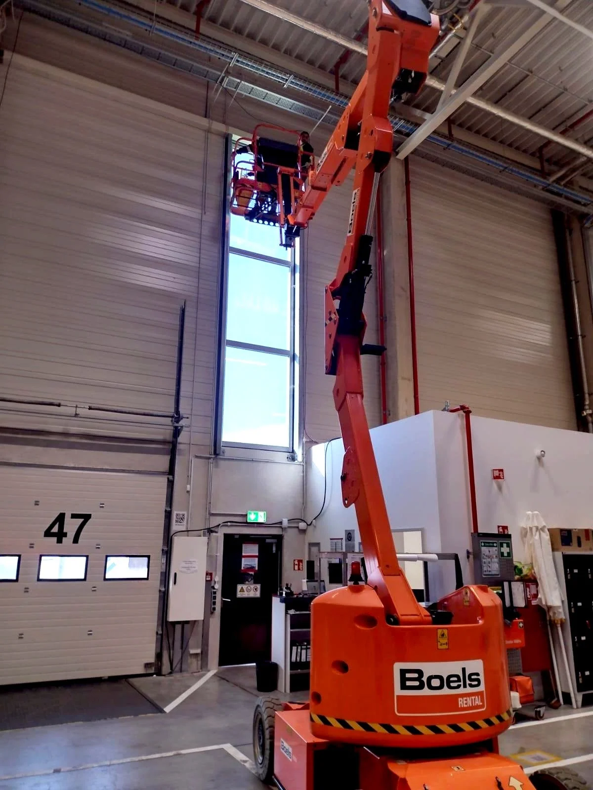 WhatsApp Image s2024-10-16 at 20.39.09.jpg