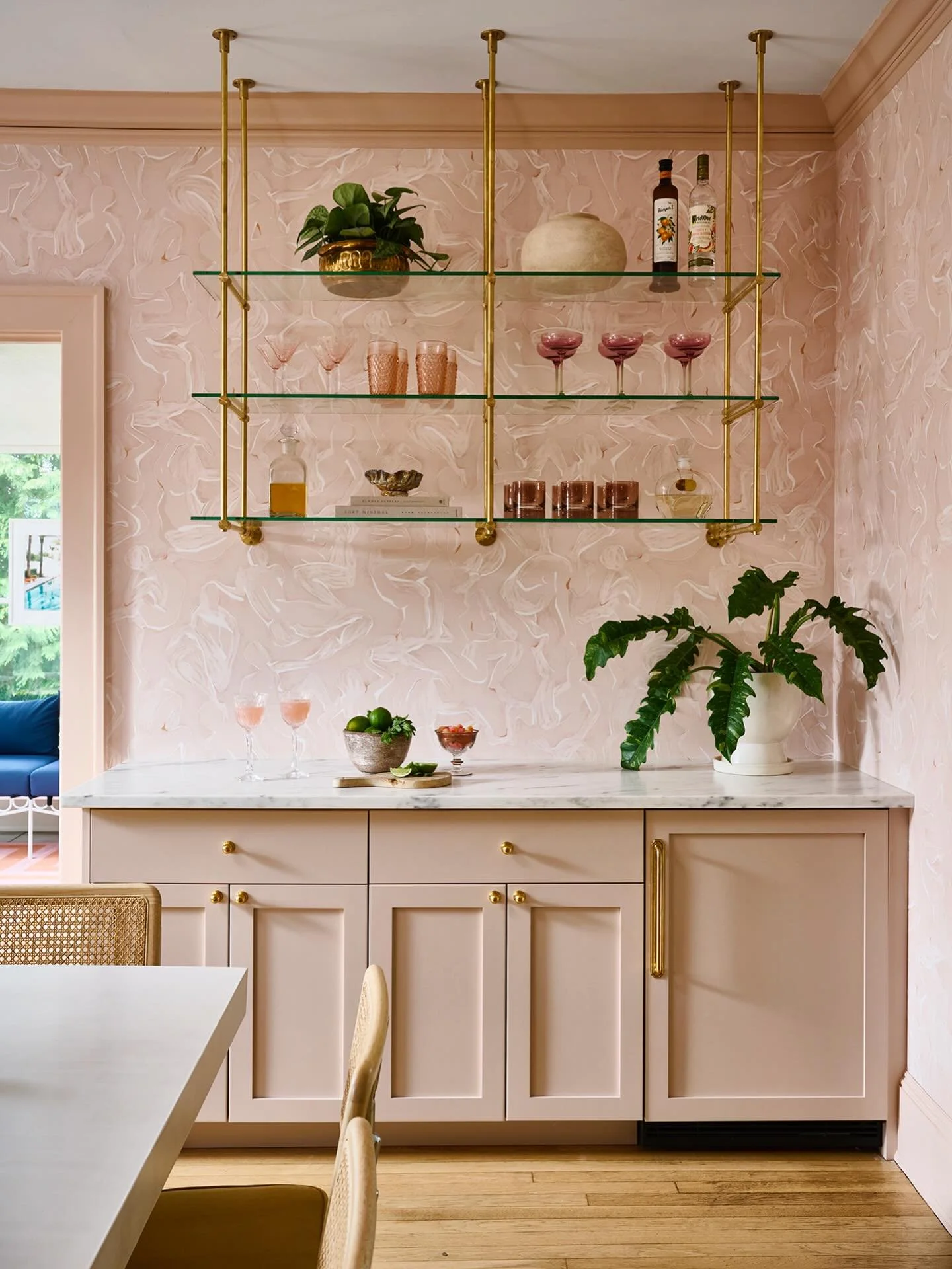 Happiest holidays, from us to you. 🎄

photography: @mm_photo_inc