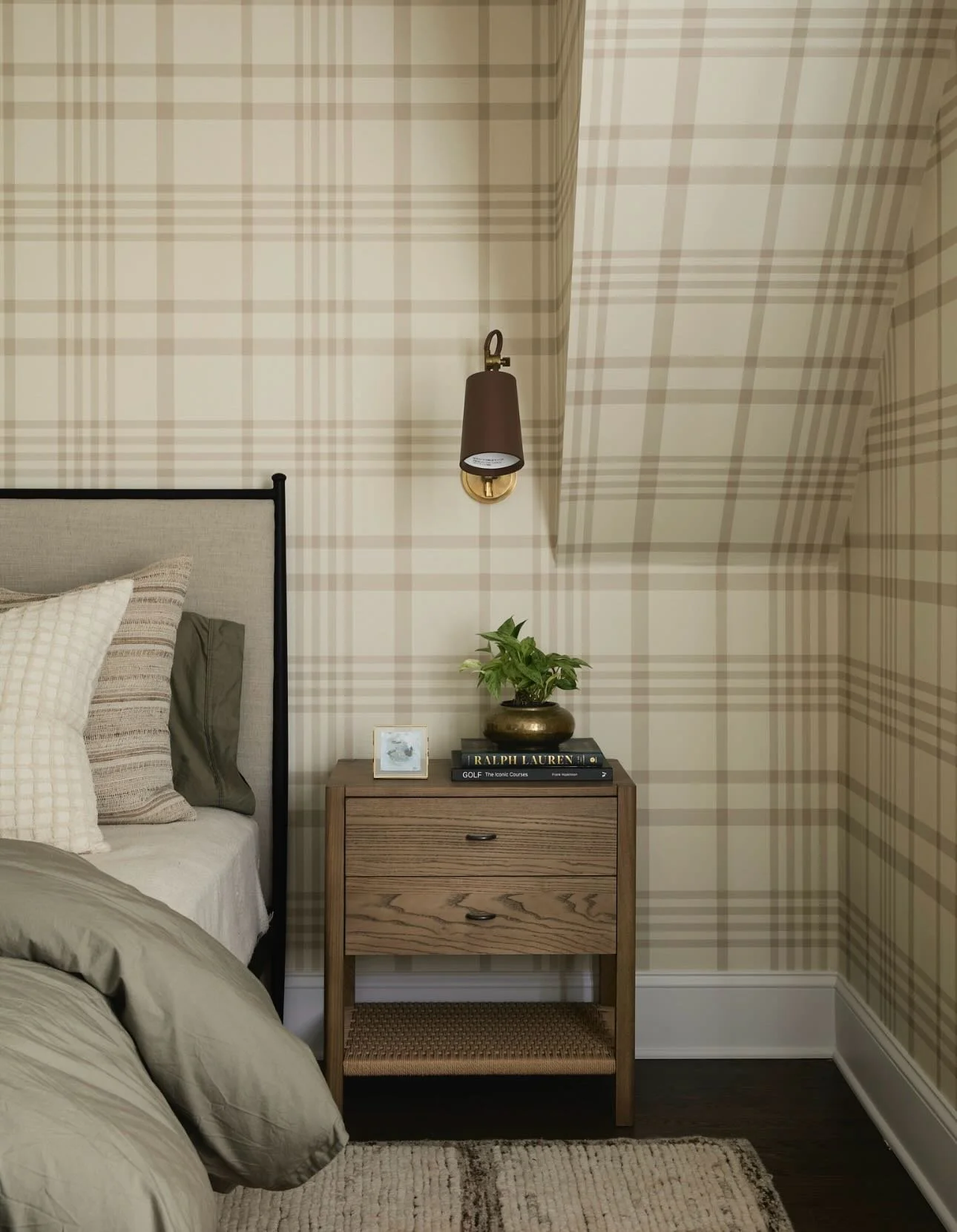 East Lake Addition.

Designed for a budding teen we adore.

Steady. Layered. Designed to mature alongside him.

photography: @elliottfuerniss_photo