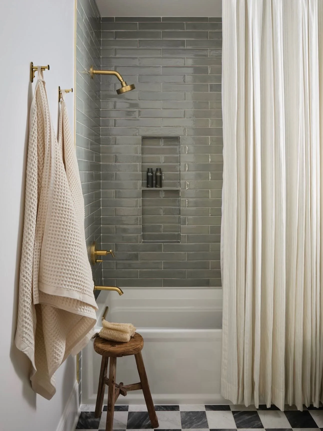 East Lake Addition, continued.

photography: @elliottfuerniss_photo