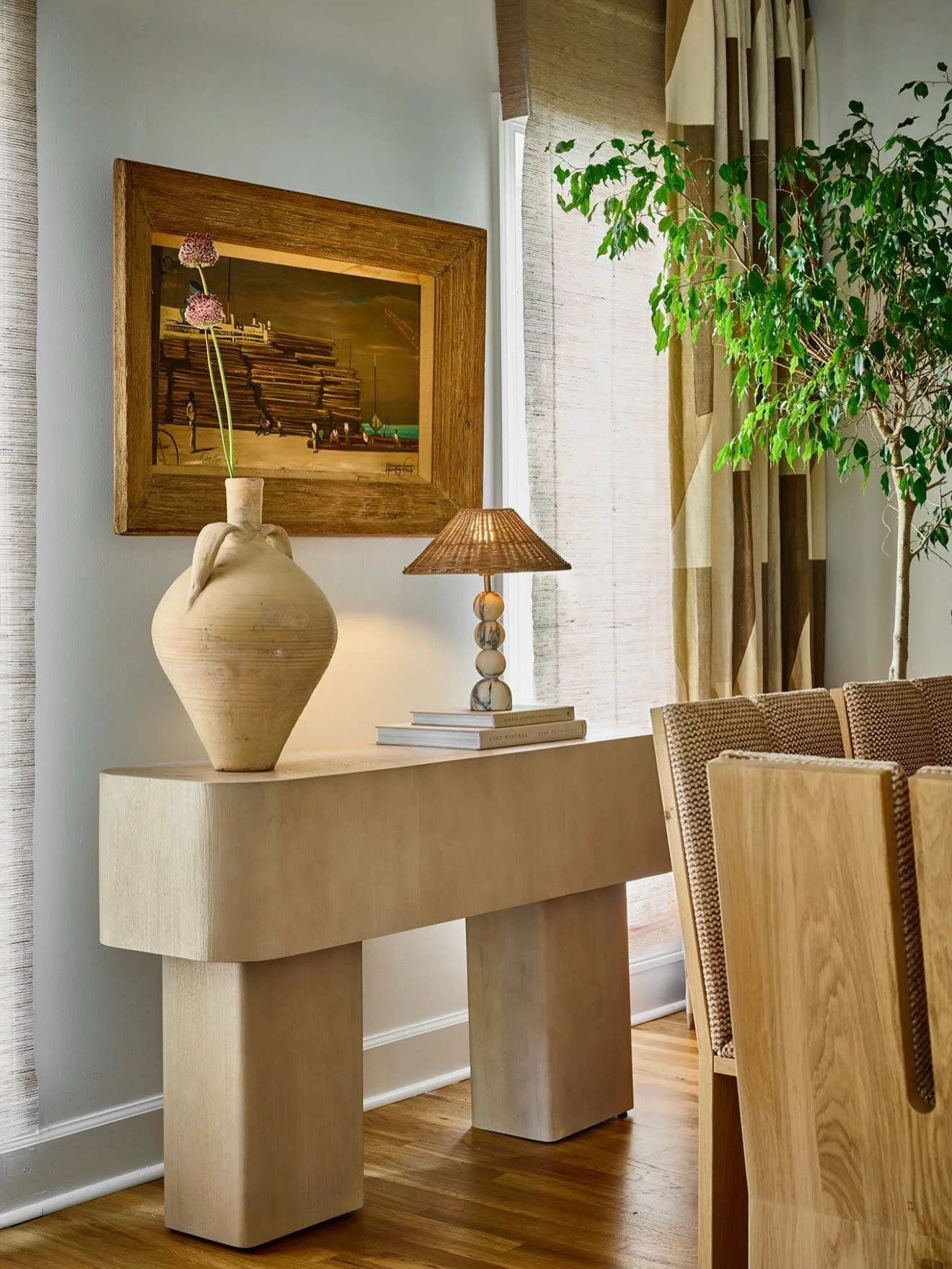 The greatest compliment is hearing that a home not only looks beautiful, but lives beautifully too. Over time, a thoughtful home always speaks for itself. 

photography: @mm_photo_inc