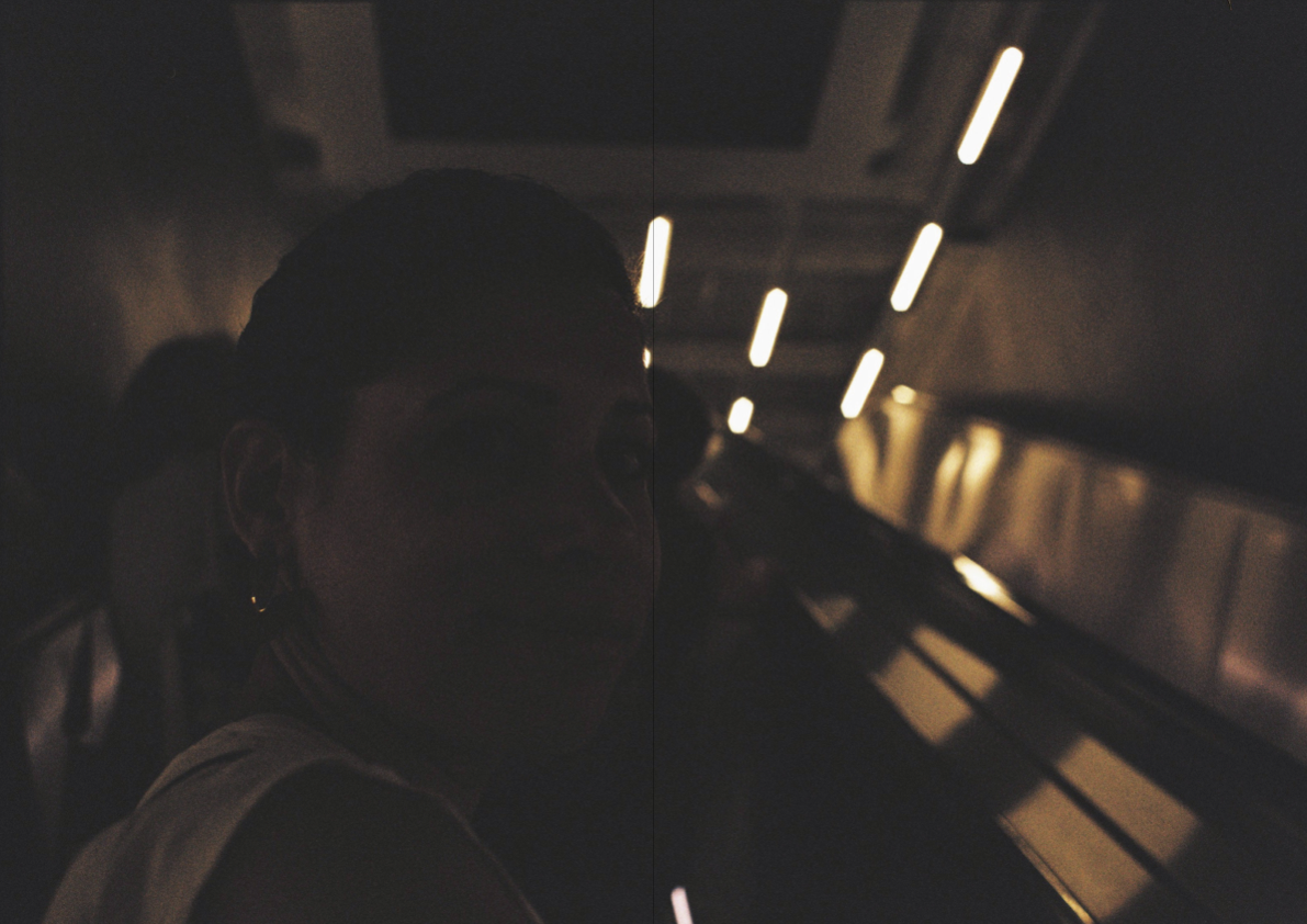 Presiento que algo terrible va a suceder PHOTOBOOK_©MicaelLope2025.032.png