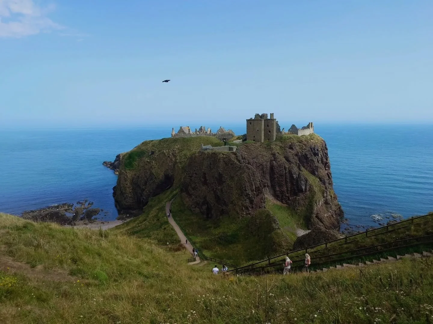 A few different shots of Dunnottar Castle.

www.jdwphotography.net

#sonyalpha #dji #djimini4pro #scotlandshots #castle #photographer #drone #landacape