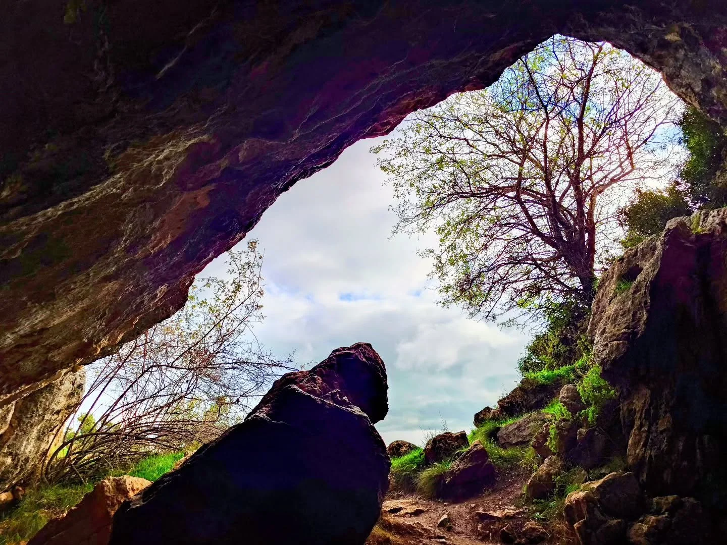 The Corycian Cave is another great sight reasonably close to Delphi with some history to it. The third image shows one of the rocks seemingly depicting Pan.

www.jdwphotography.net

#sonyalpha #photography #scottishphotographer #greece #greekmytholog