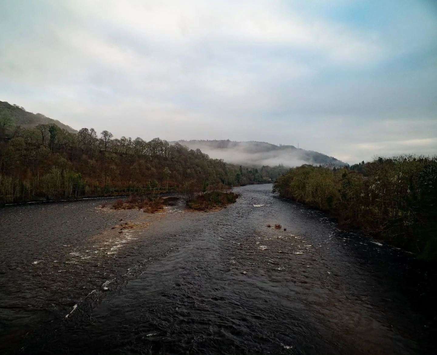 Looking out across the bridge at Dunkeld 

www.jdwphotography.net

#sonyalpha #wanderlust #landscape #visitscotland #photography
