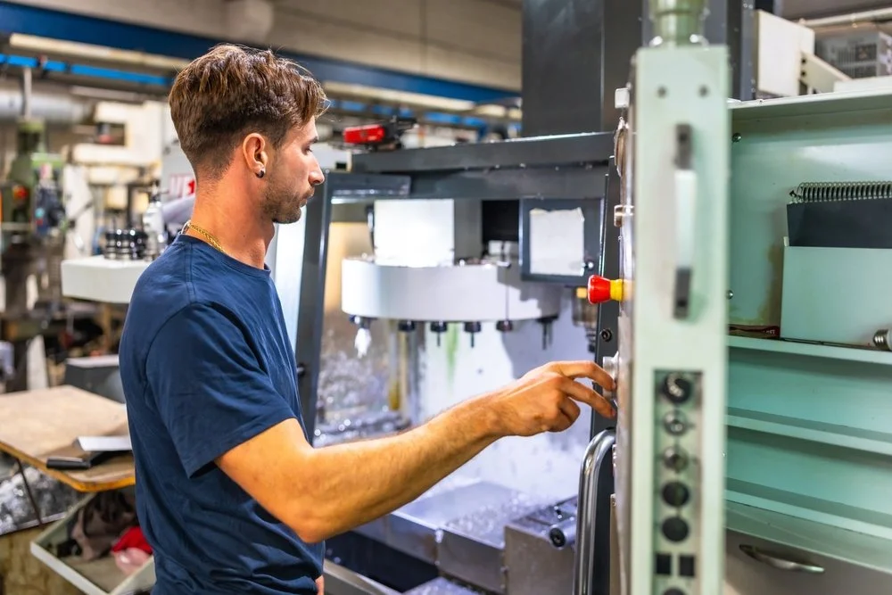 Injection Mould Setter (Days)