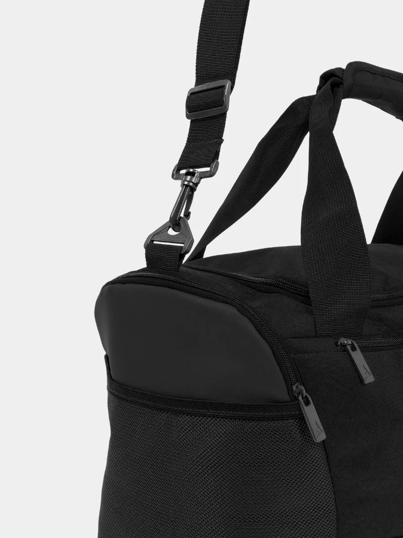 0013739_focus-duffel-bag-black_1084.jpeg