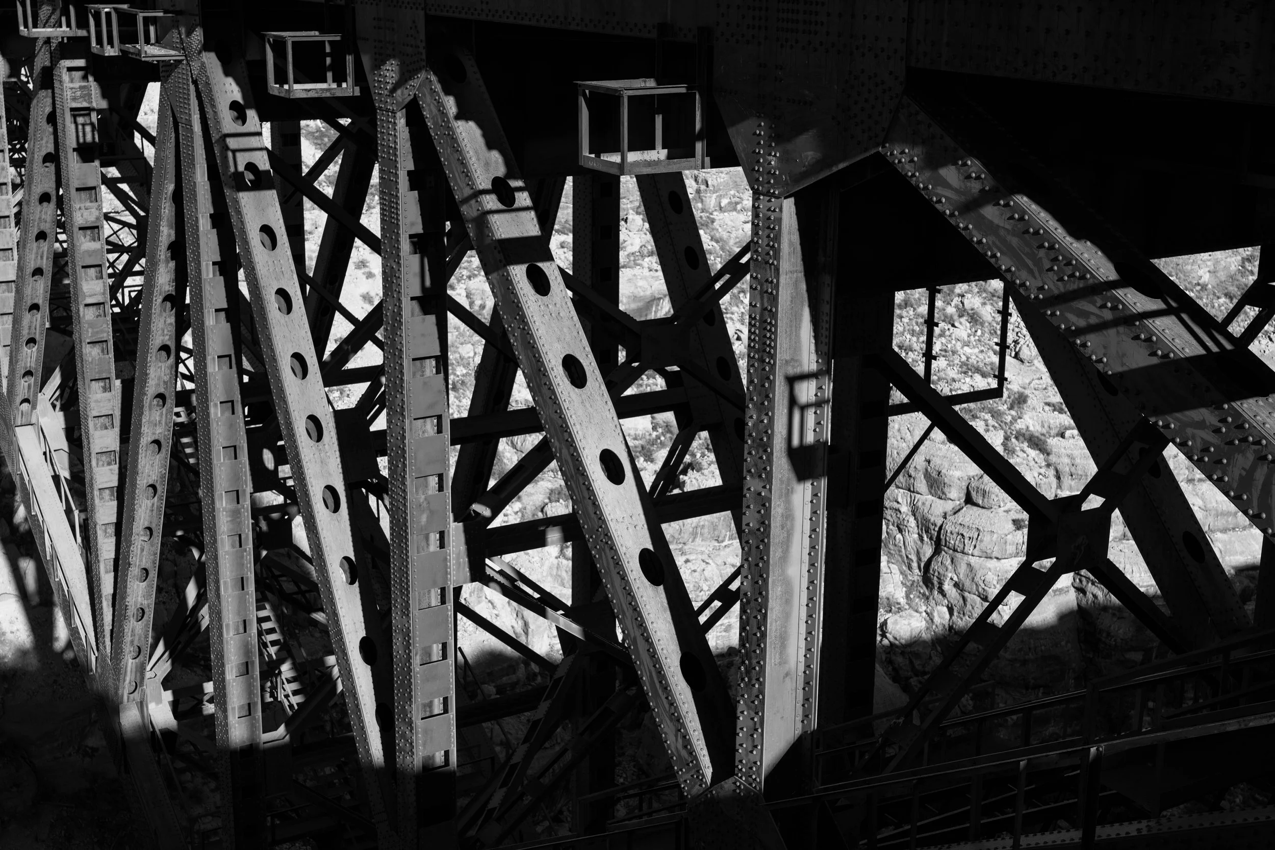 Canyon Diablo Bridge detail