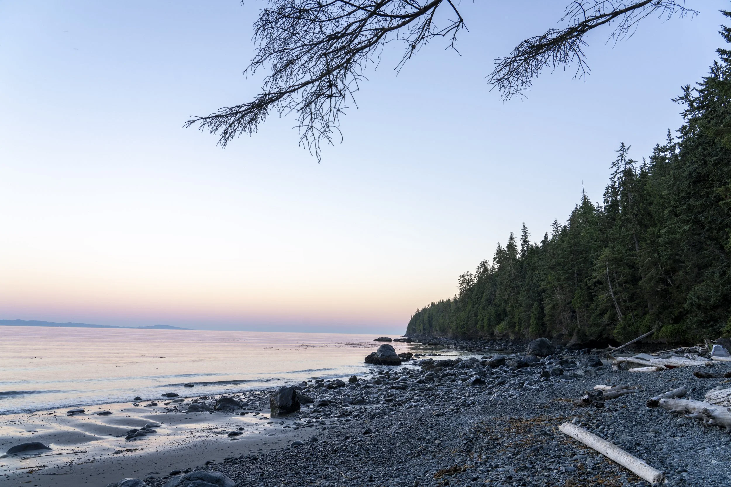 Mystic Beach looking north, dawn, Capital District