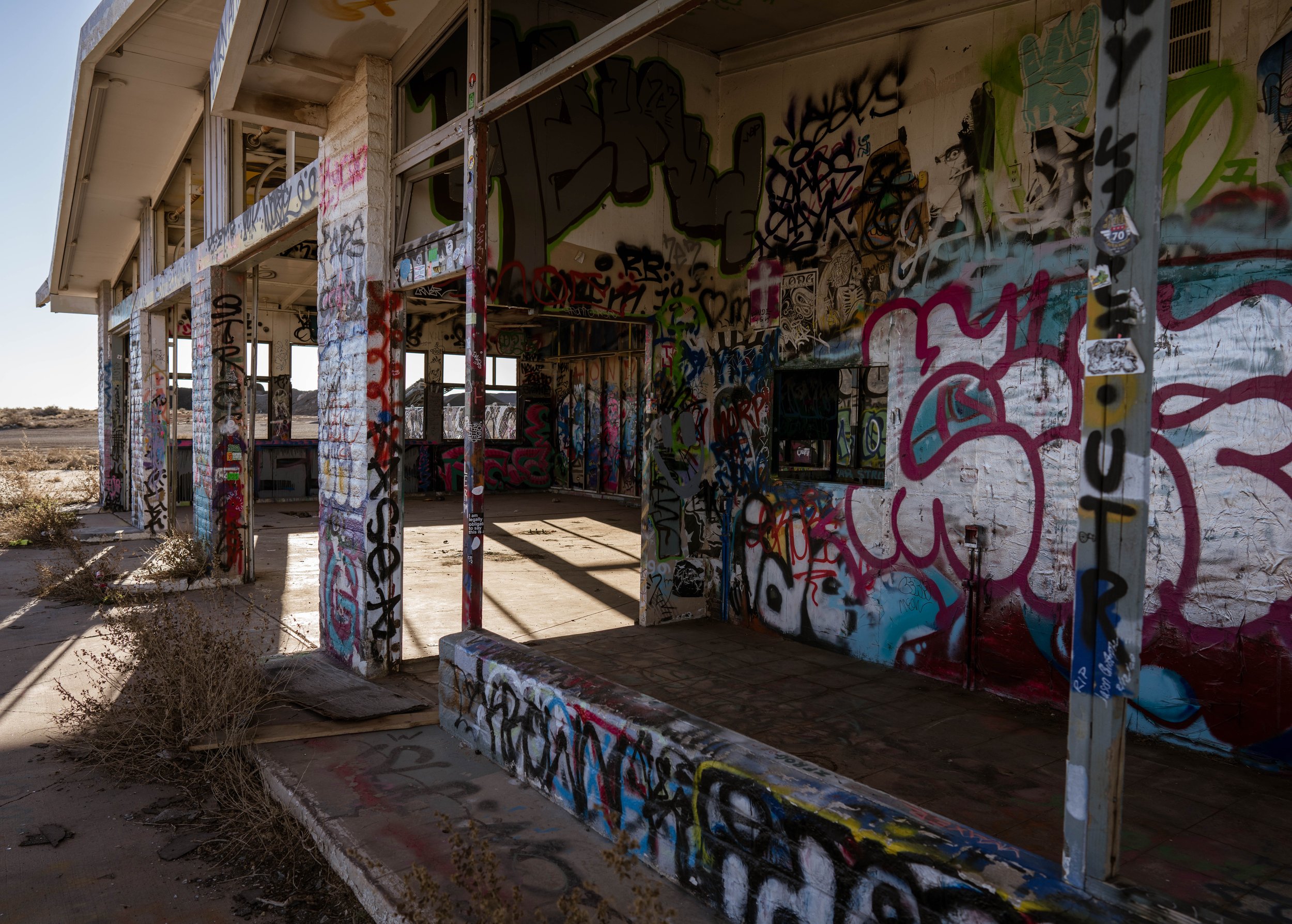 Shell station detail