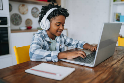 kid leaning online.png