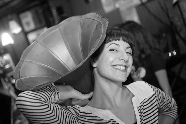 Lindy hop - Karen Fantasia