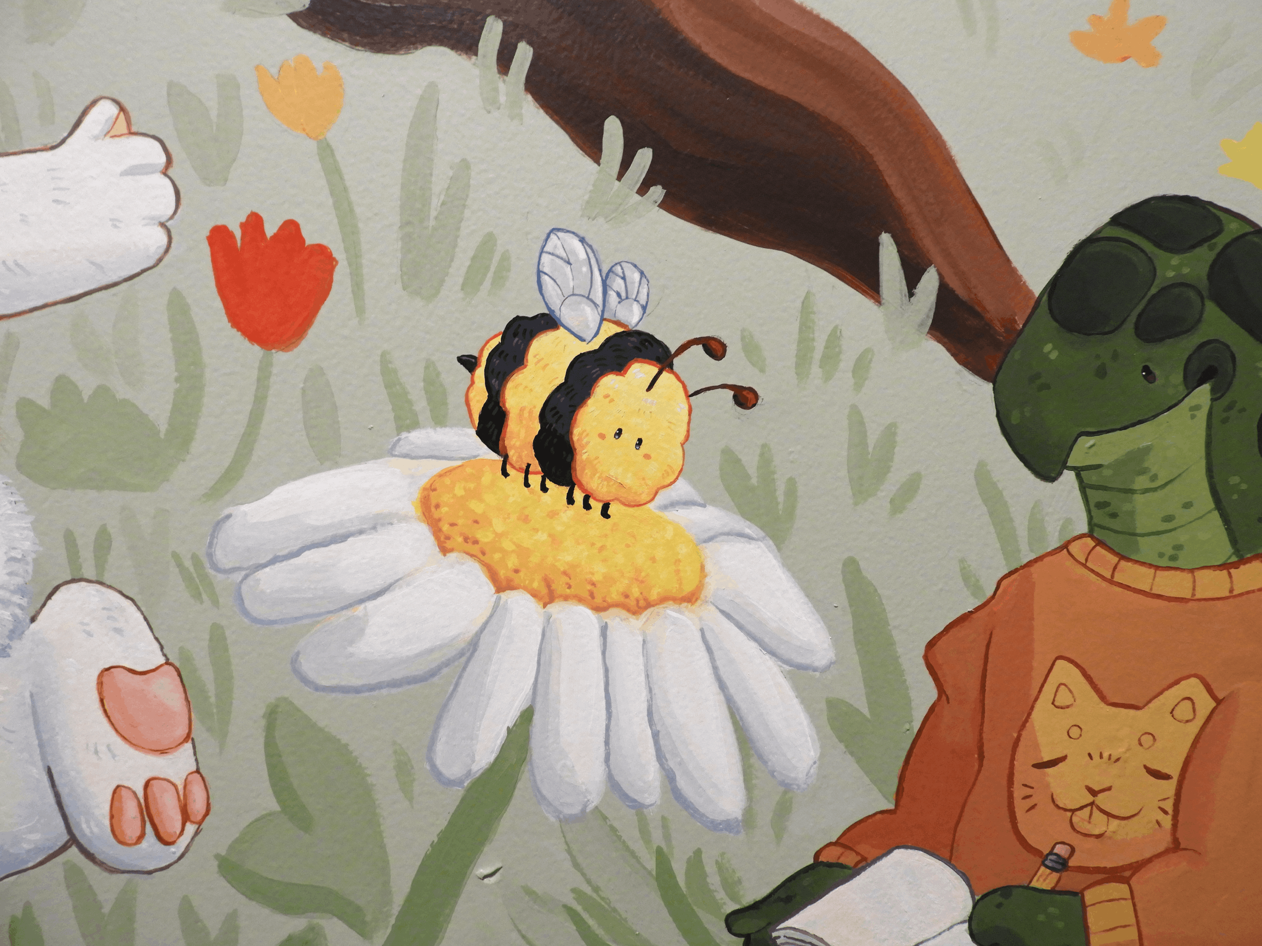 Bee close shot.png