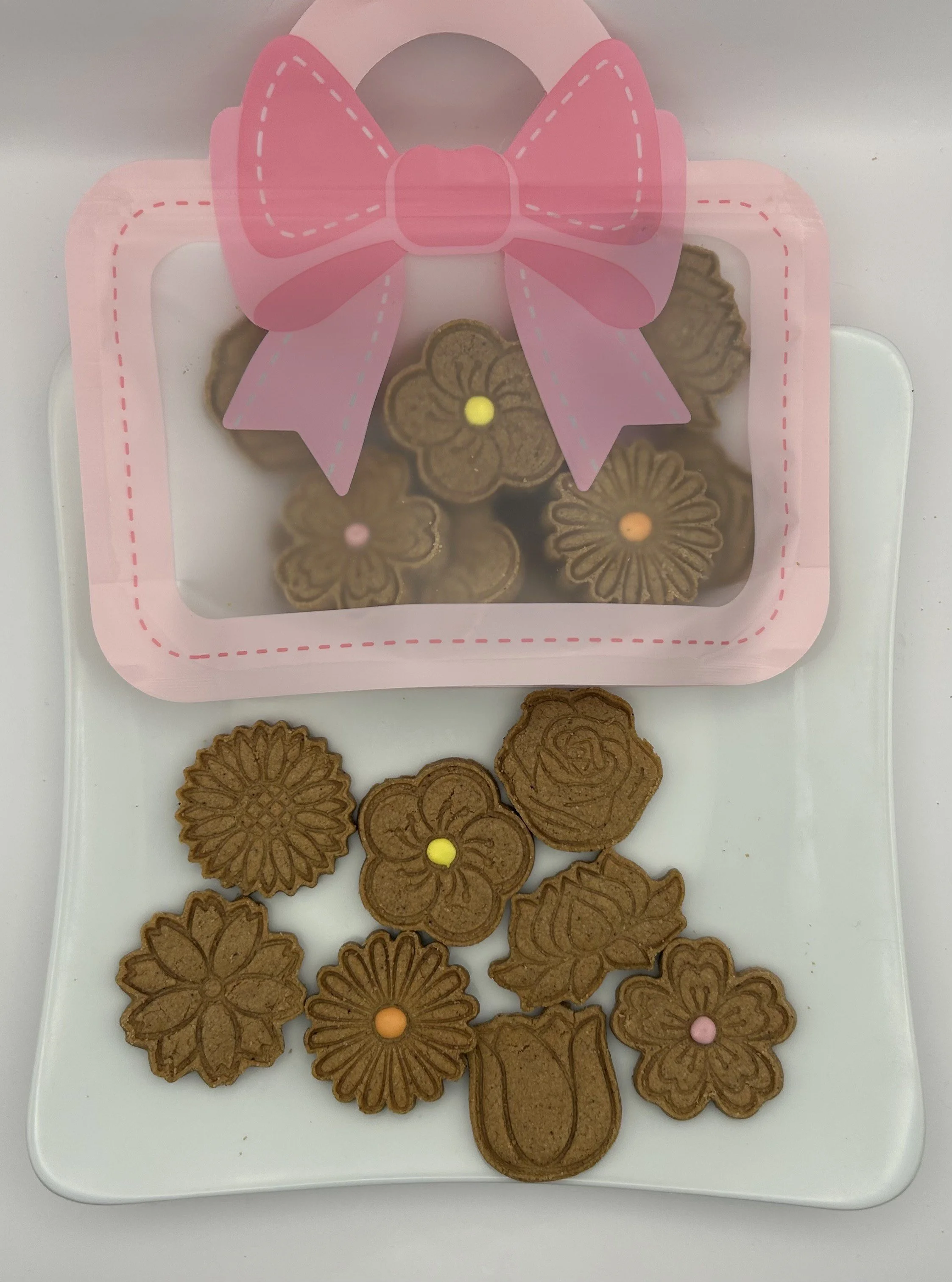 Peanut Butter Natural Dog Treats - Monthly Themed Edition 🐾