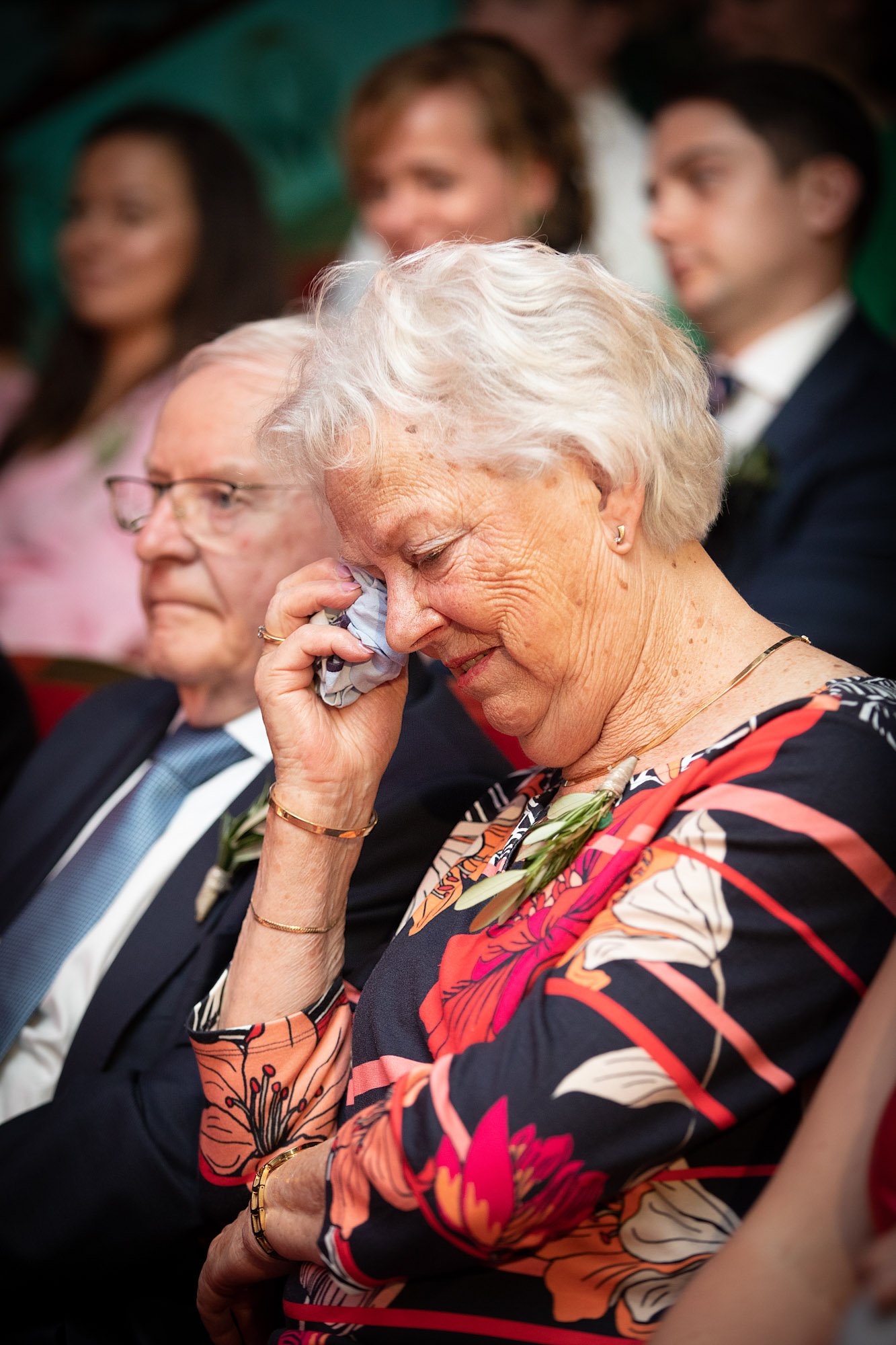 LM593_FAV035 PROMO.jpg