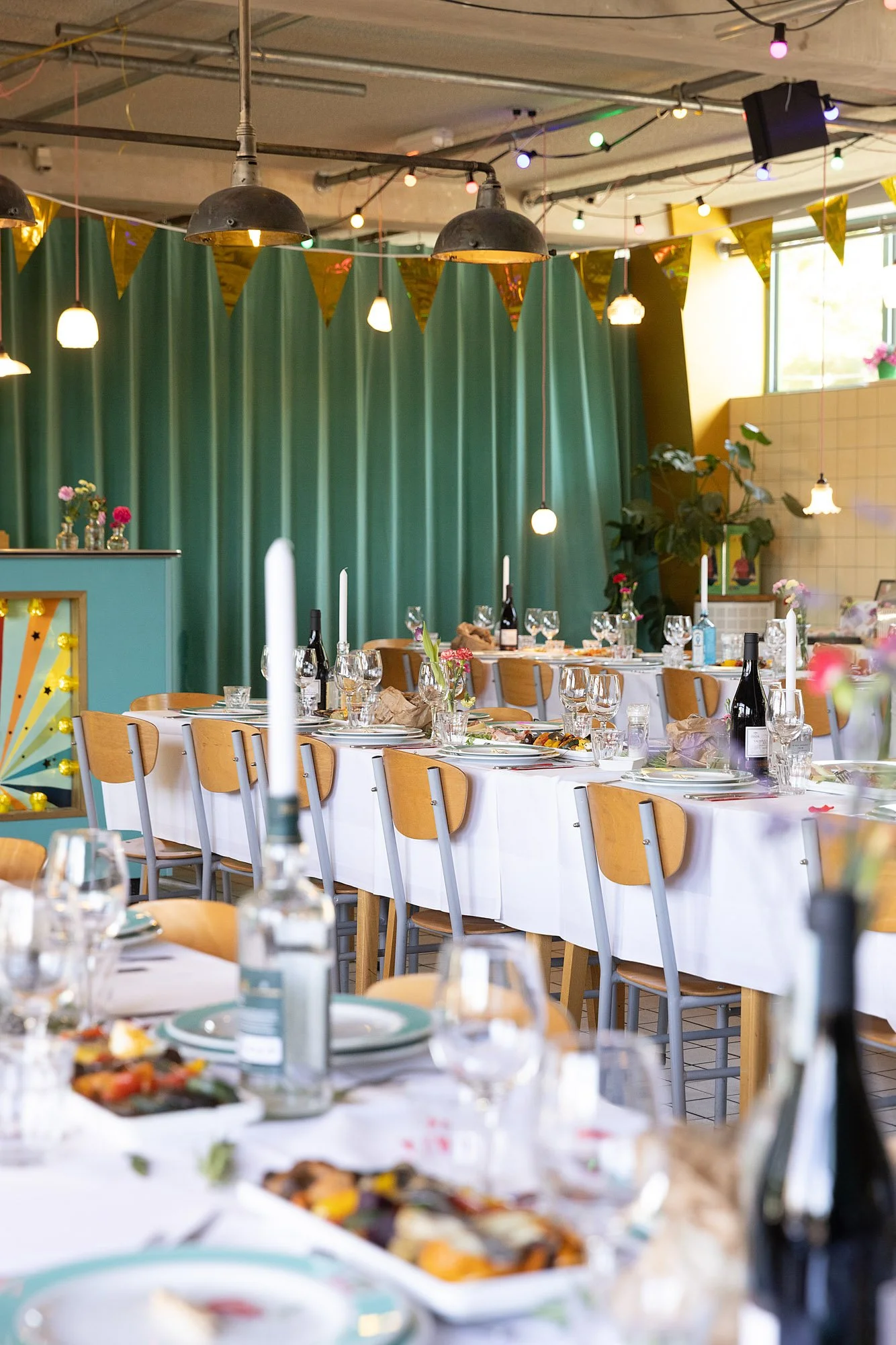 LM593_FAV074 PROMO.jpg