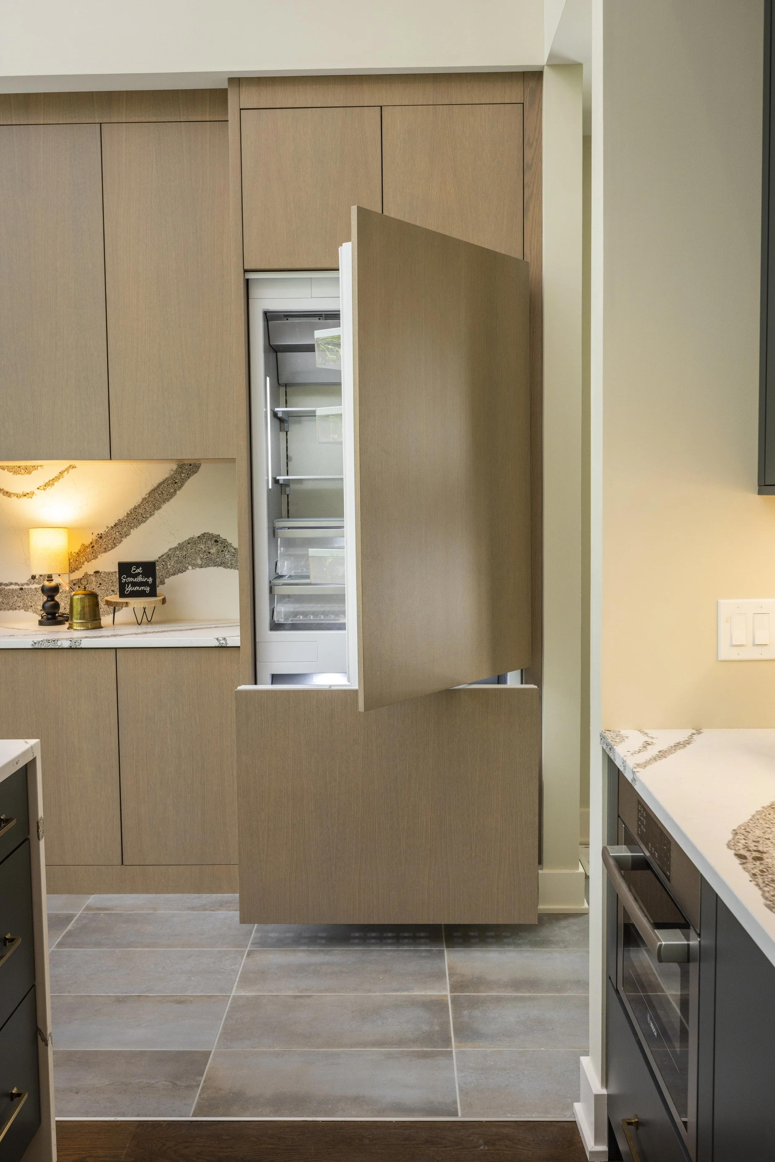 Design Insights: Standard vs. Custom — What Cincinnati Homeowners Need to Know!