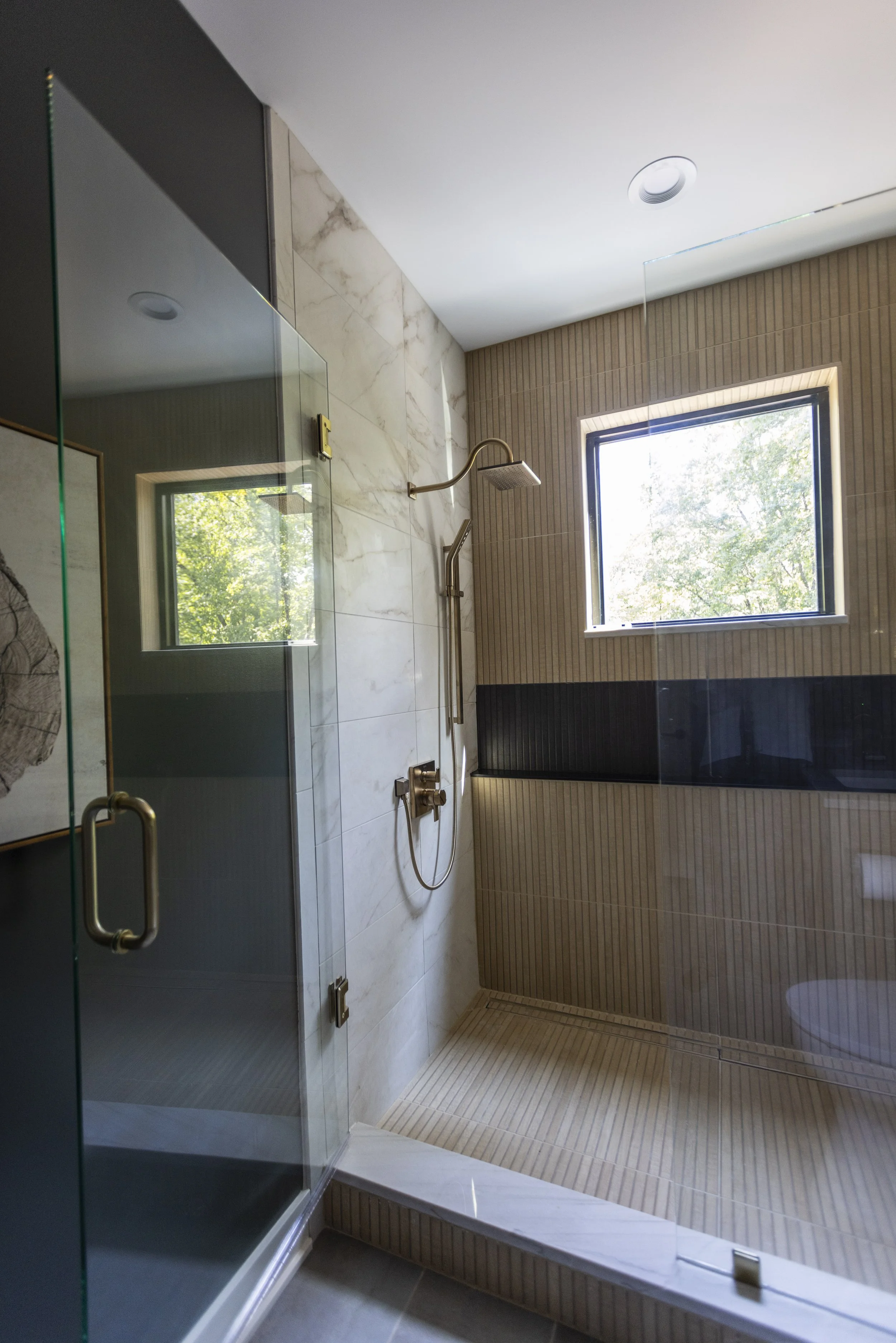Why You Should Hire an Interior Designer Before a Contractor