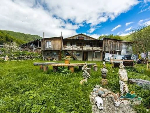 Guesthouse in Roshka