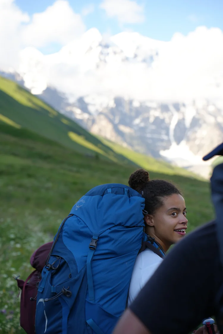 Wandelen richting Ushguli