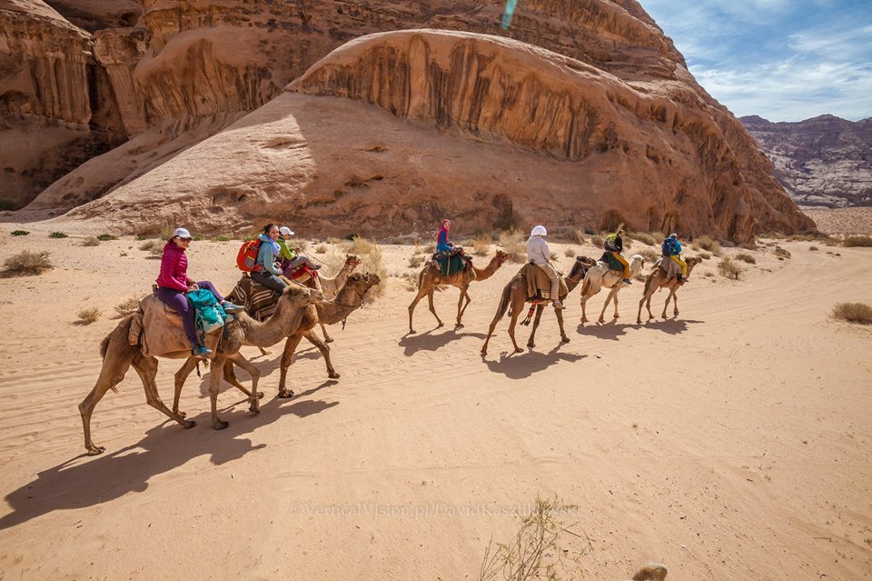 Onderweg met Bedoeïenen door Wadi Rum