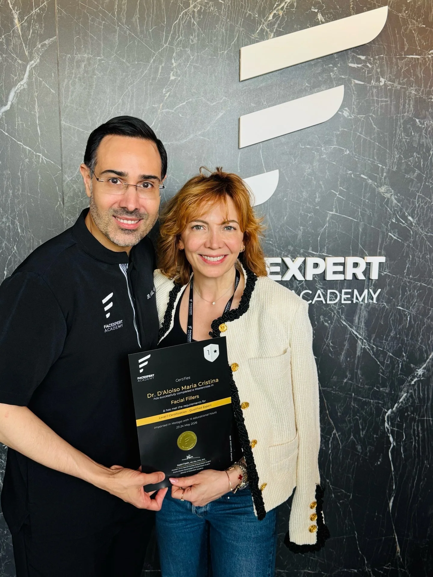 A two days immersive Face Expert Academy with the legendary @drnabilfakih one of the most brilliant and awarded plastic surgeon of the 🌎

Knowledge of anatomy from cadaver and surgery studies, safe techniques based on anatomy and recent literature, 
