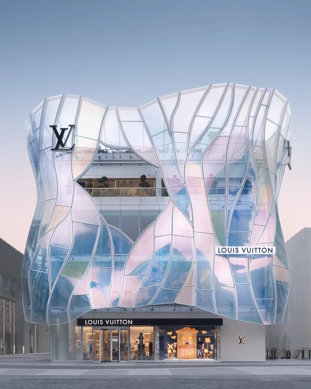 Maison @louisvuitton Beijing Sanlitun marks a new era of 𝗲𝘅𝗽𝗲𝗿𝗶𝗲𝗻𝘁𝗶𝗮𝗹 𝗹𝘂𝘅𝘂𝗿𝘆 &mdash; a sculptural flagship where architecture, culture, and fashion meet.

Its fluid glass fa&ccedil;ade, designed by longtime LV partner Jun Aoki, draw