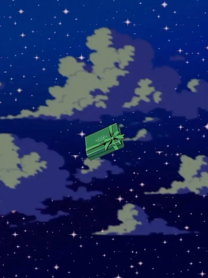 🌐 𝗖𝗢𝗖𝗢𝗔 𝗦𝗬𝗡𝗧𝗛: 𝗔 𝗚𝗟𝗢𝗕𝗔𝗟 𝗔𝗙𝗙𝗔𝗜𝗥

There is a moment&mdash;just before midnight&mdash;when the ordinary turns cinematic. @gucciosteria captures that frequency like an &rsquo;80s synth anthem swelling into the night. This isn&rsqu