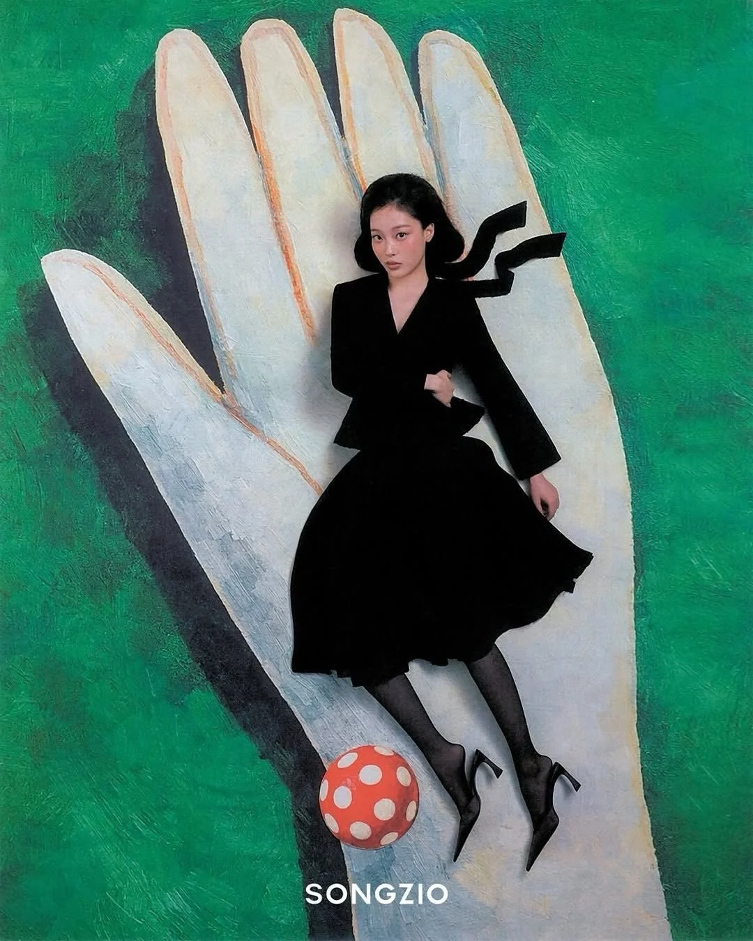 𝗦𝗢𝗡𝗚𝗭𝗜𝗢 𝗦𝗽𝗿𝗶𝗻𝗴 𝗦𝘂𝗺𝗺𝗲𝗿 𝟮𝟬𝟮𝟲: 𝗦𝗰𝘂𝗹𝗽𝘁𝘂𝗿𝗮𝗹 𝗙𝗲𝗺𝗶𝗻𝗶𝗻𝗶𝘁𝘆

For Spring Summer 2026, @songzio_official presents a womenswear campaign at the intersection of fashion, art, and cultural sophistication. Photographed by @